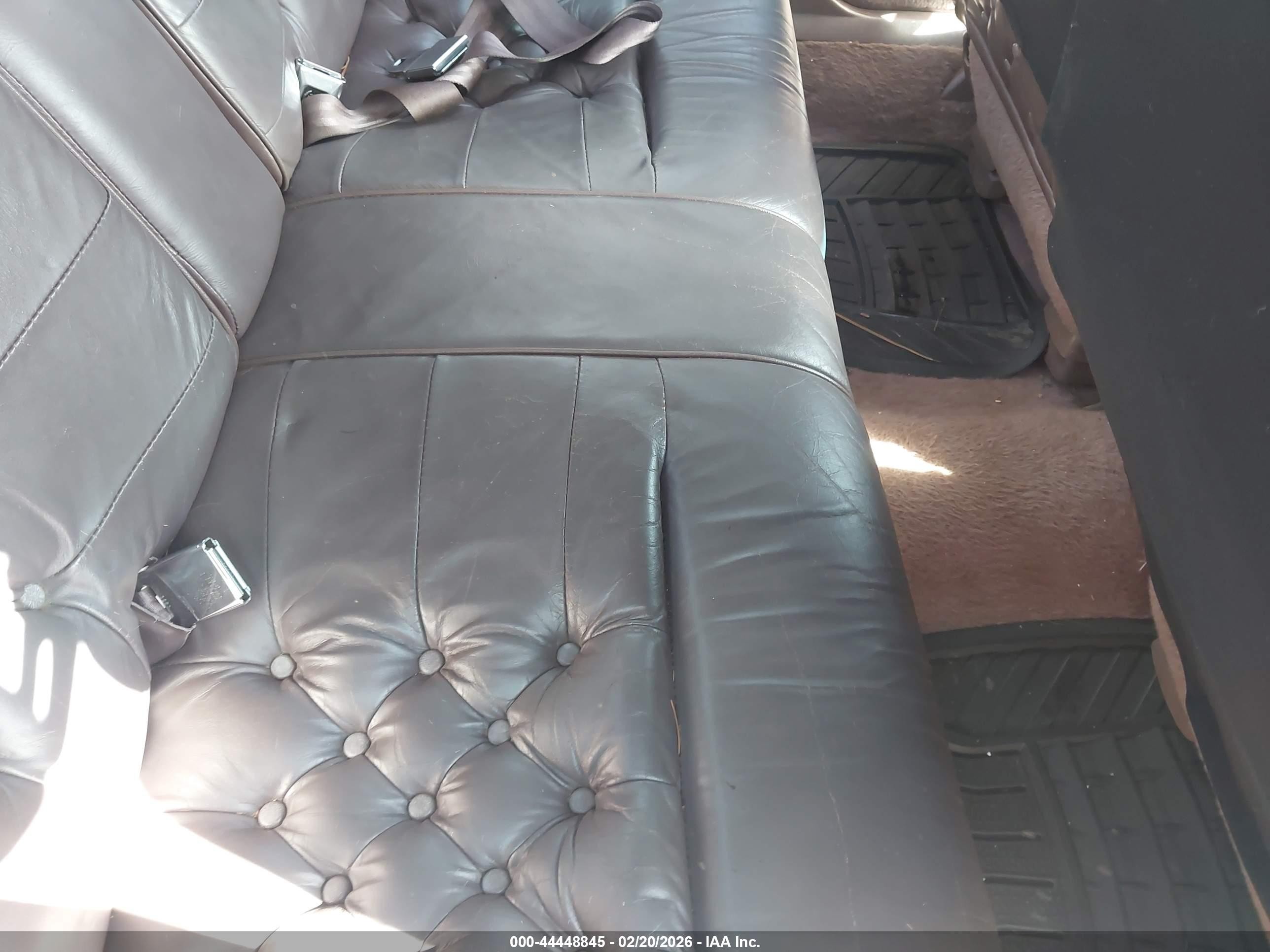 1989 Cadillac Eldorado   Бежевый vin: 1G6EL1152KU614639