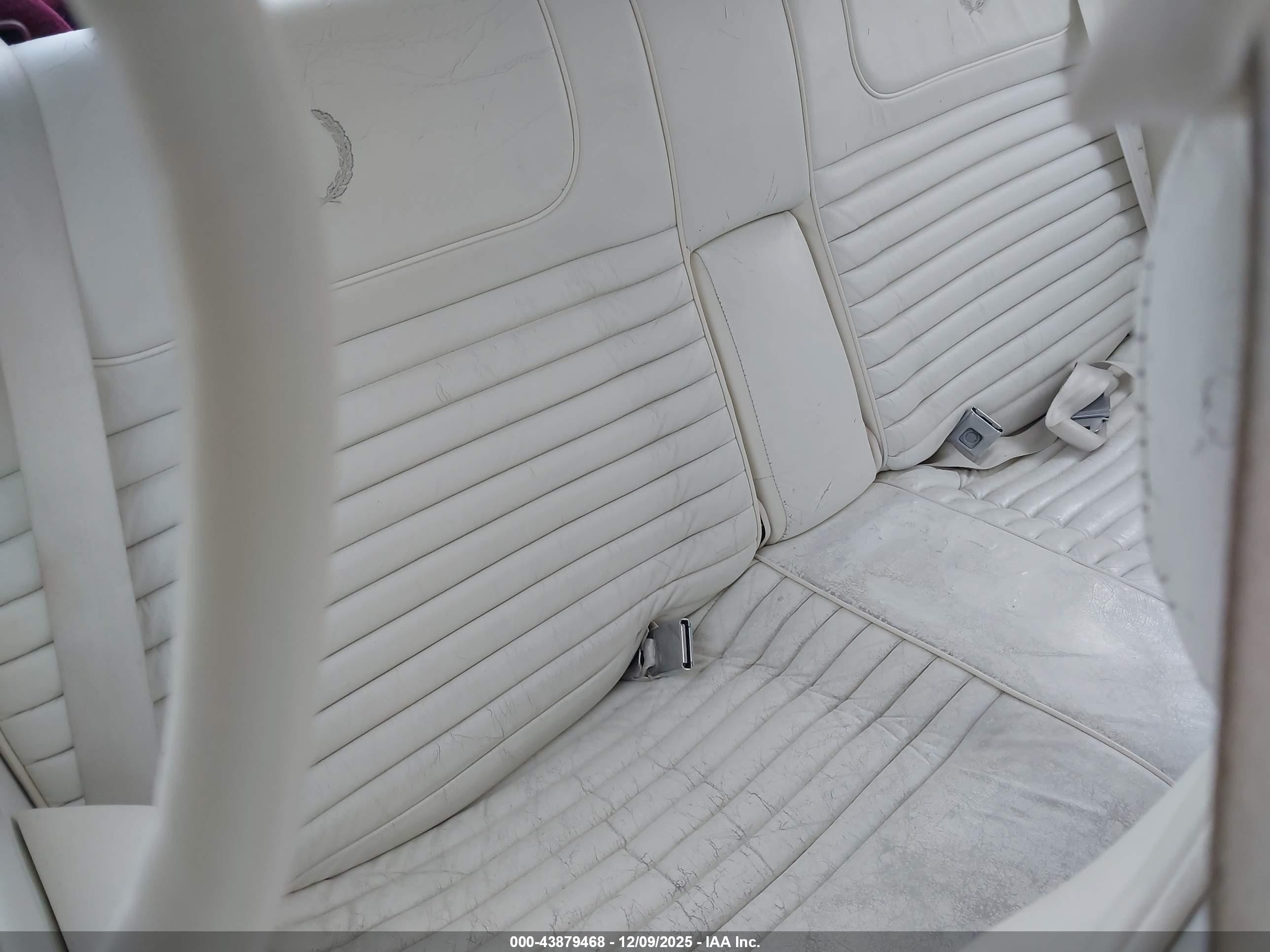 1988 Cadillac Eldorado   White vin: 1G6EL1153JU623512