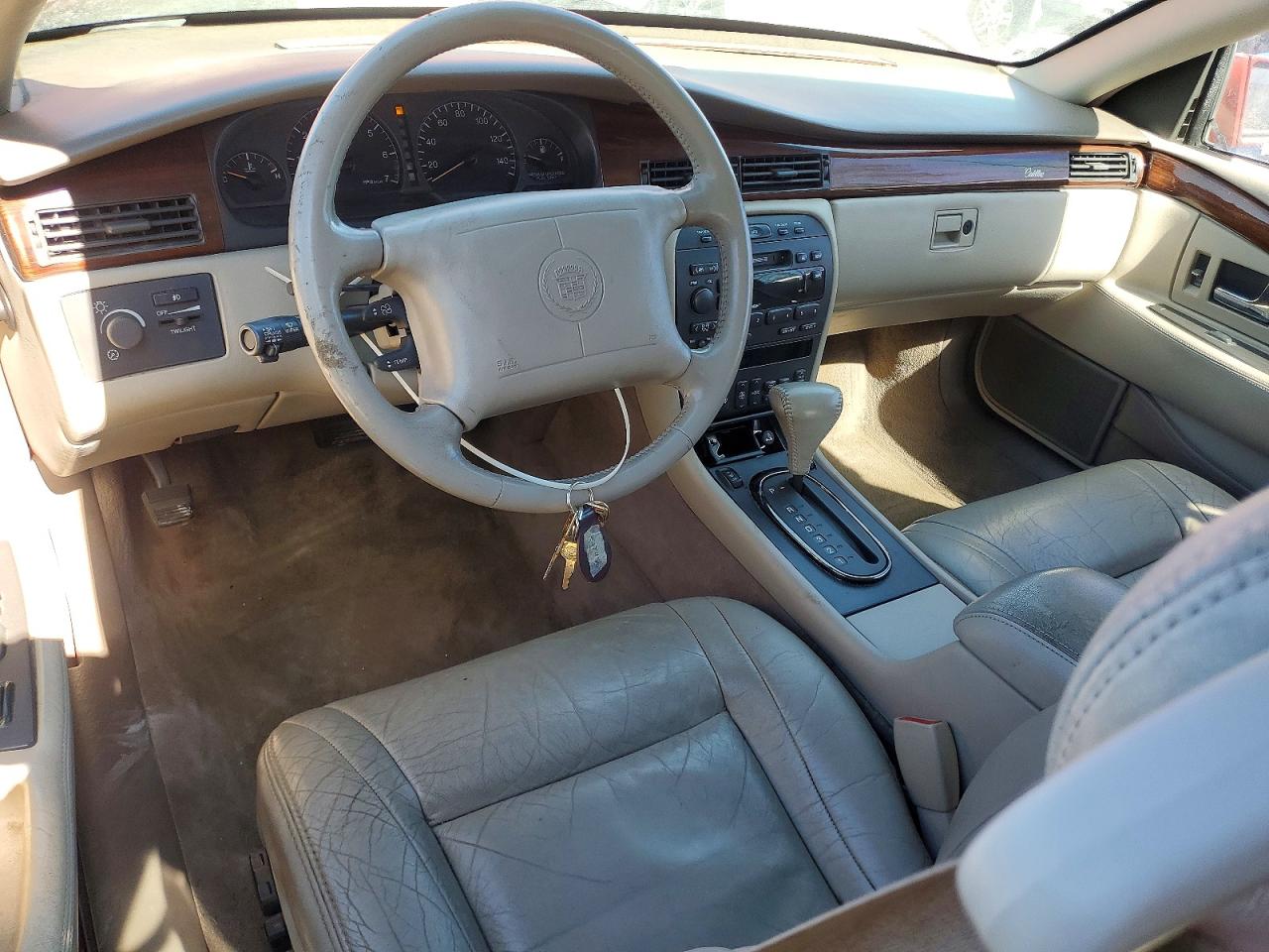 1997 Cadillac Eldorado Red vin: 1G6EL12Y1VU613124