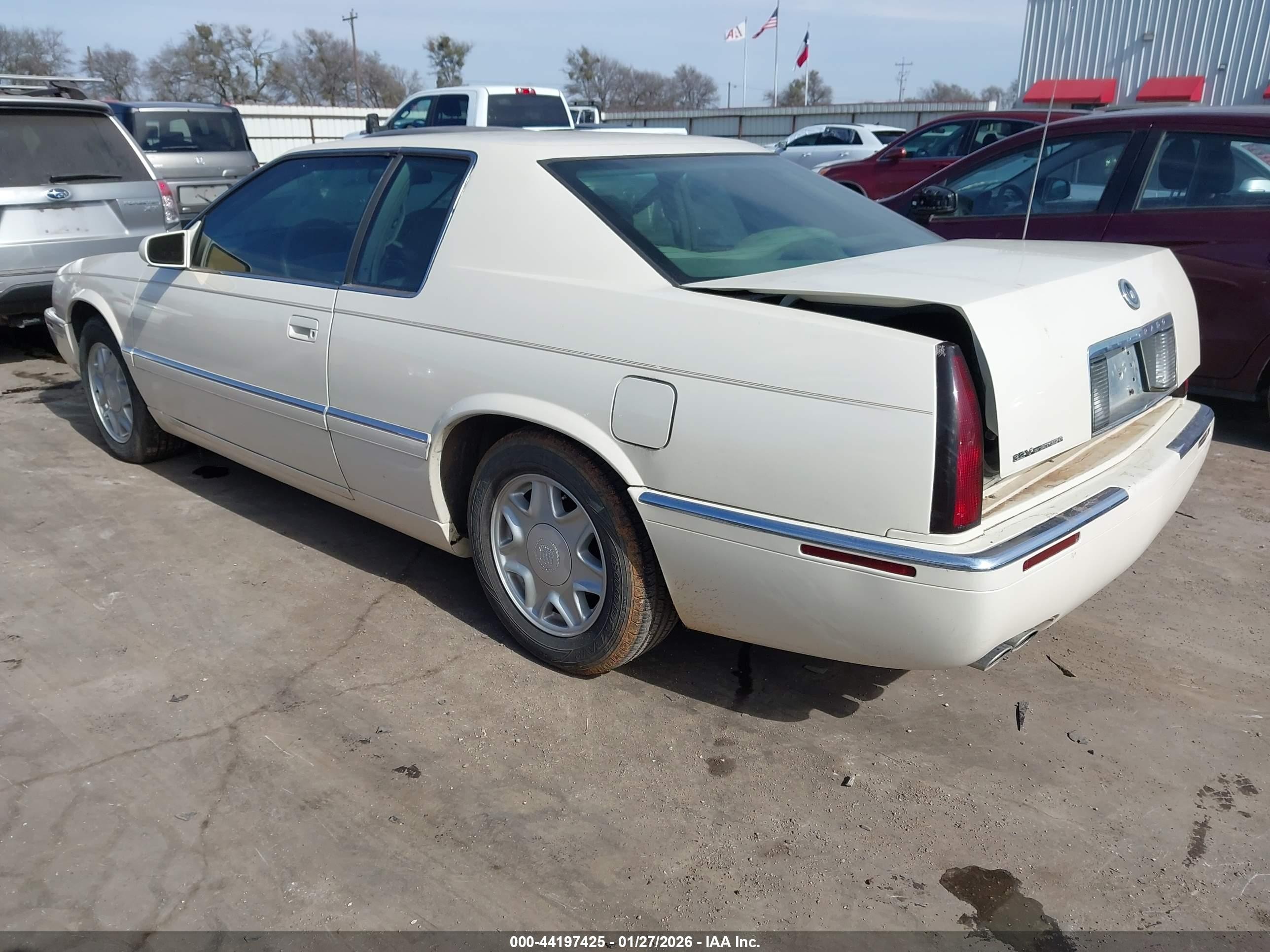 1998 Cadillac Eldorado Standard White vin: 1G6EL12Y2WU600156