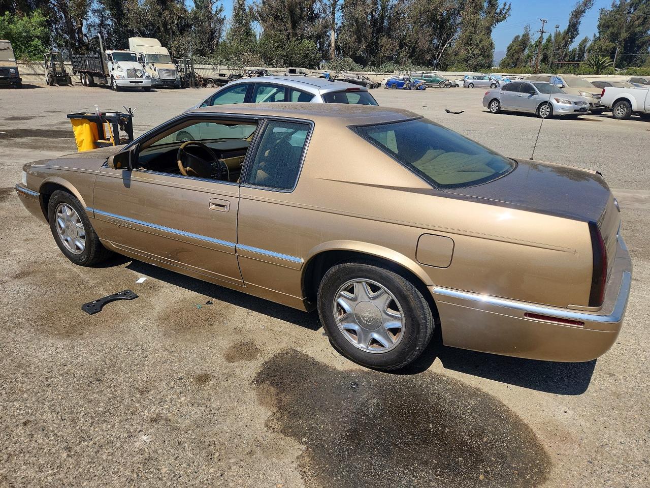 1999 Cadillac Eldorado Tan vin: 1G6EL12Y2XU611045