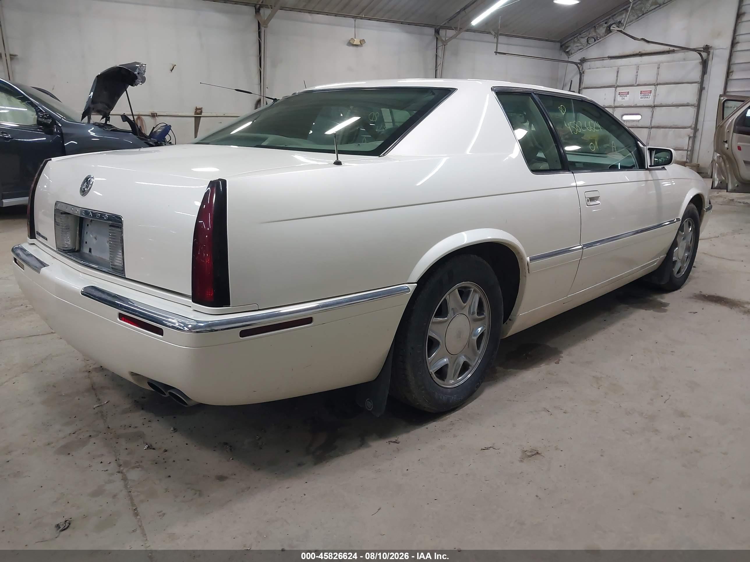 2001 Cadillac Eldorado Esc White vin: 1G6EL12Y31B109051