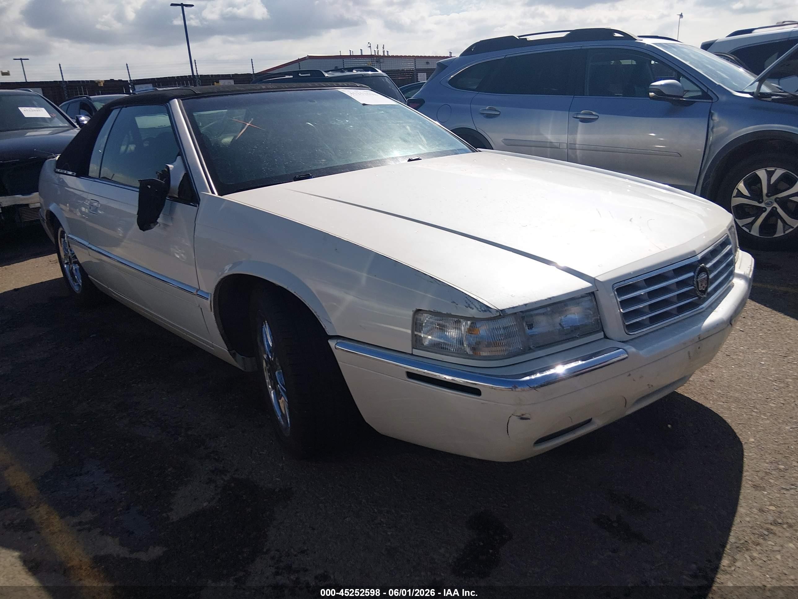 2000 Cadillac Eldorado Esc Cream vin: 1G6EL12Y3YU196898