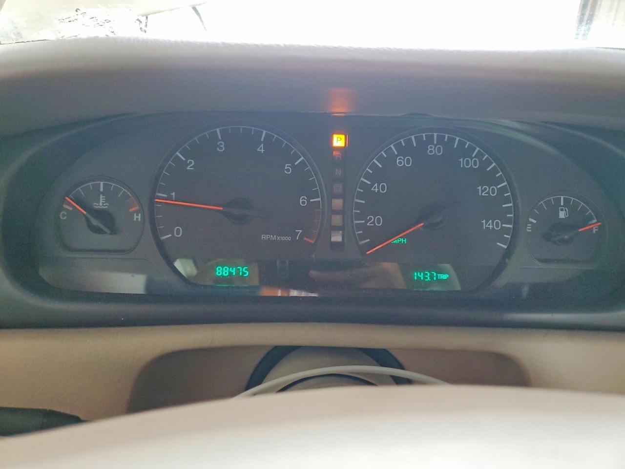 2002 Cadillac Eldorado Esc Белый vin: 1G6EL12Y42B103101