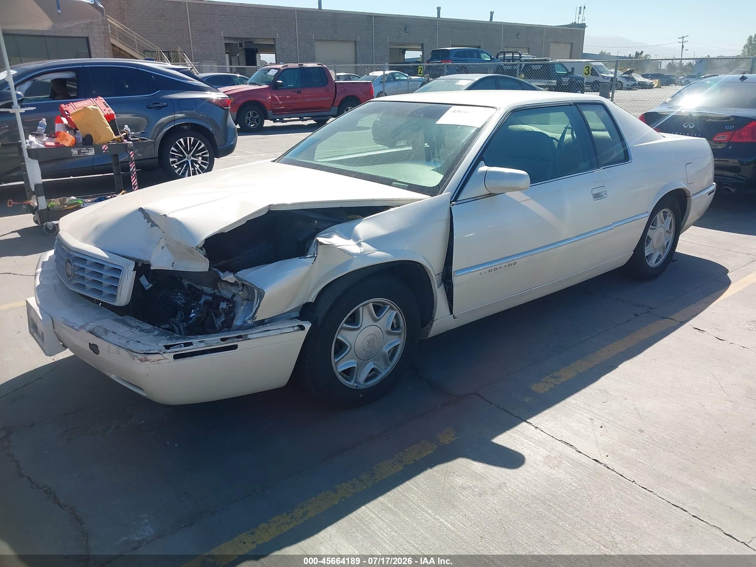 1997 Cadillac Eldorado Standard White vin: 1G6EL12Y4VU603381