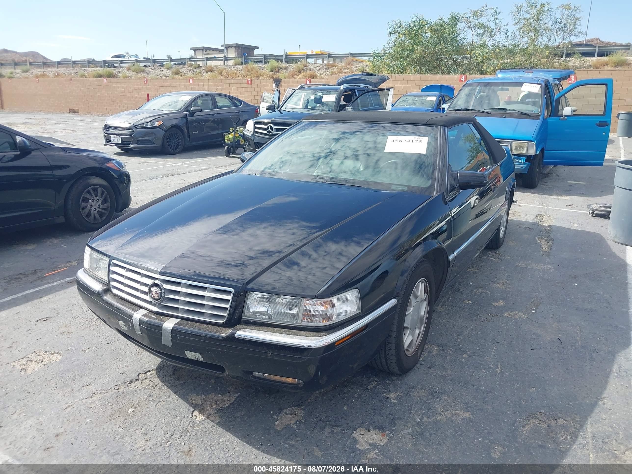 2002 Cadillac Eldorado Esc Black vin: 1G6EL12Y52B101826