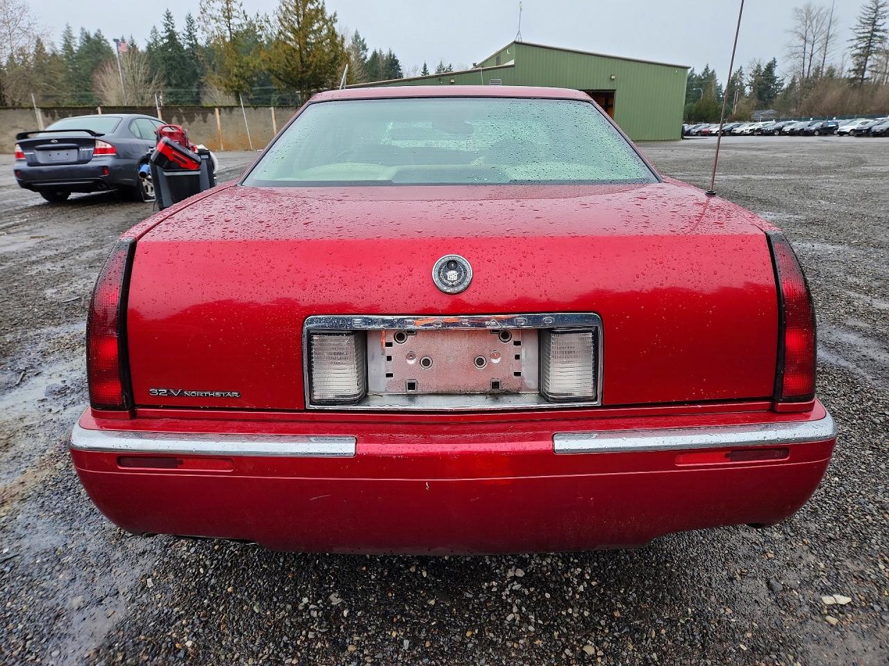 1999 Cadillac Eldorado Red vin: 1G6EL12Y7XU608917