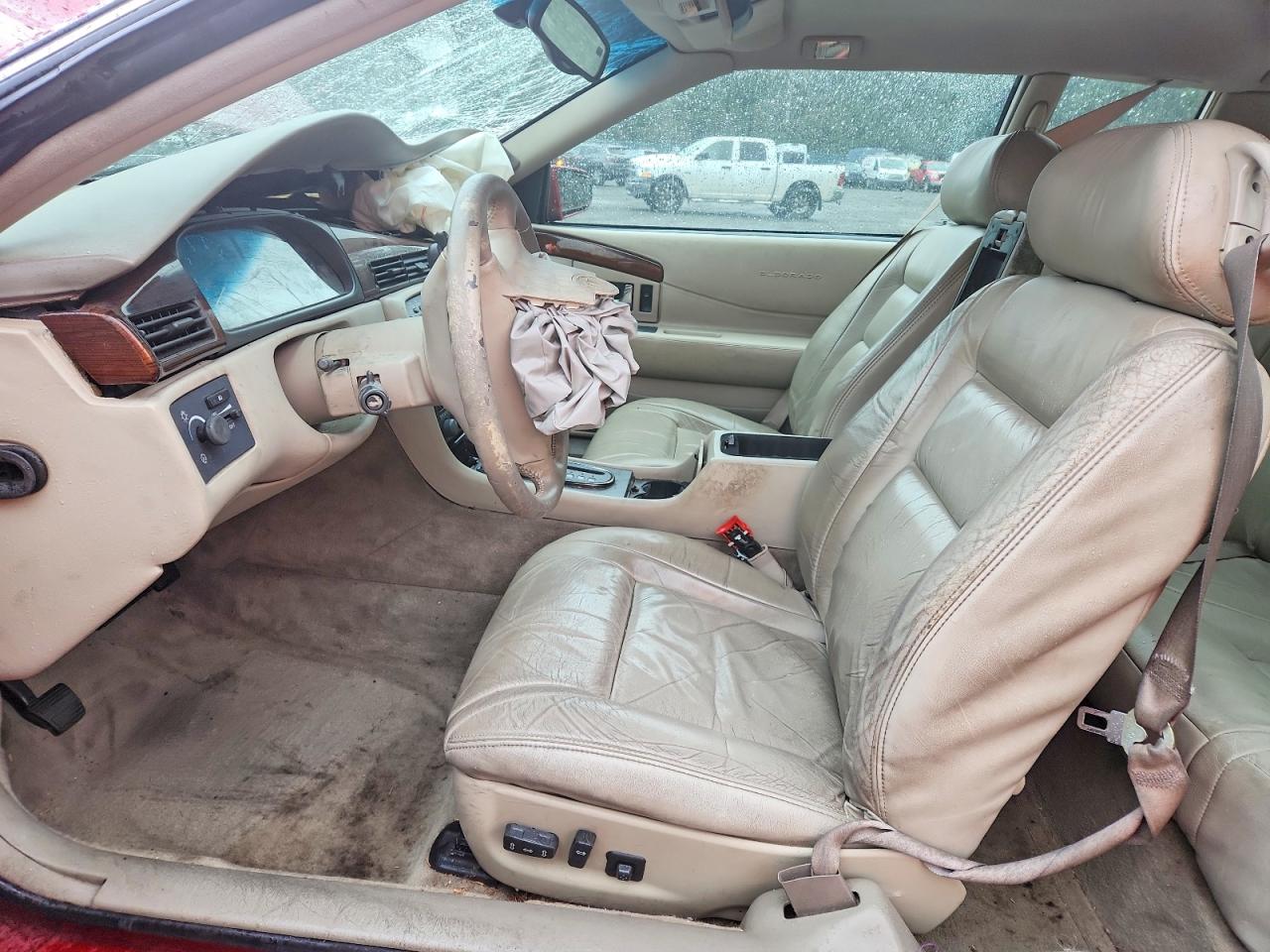 1999 Cadillac Eldorado Red vin: 1G6EL12Y7XU608917