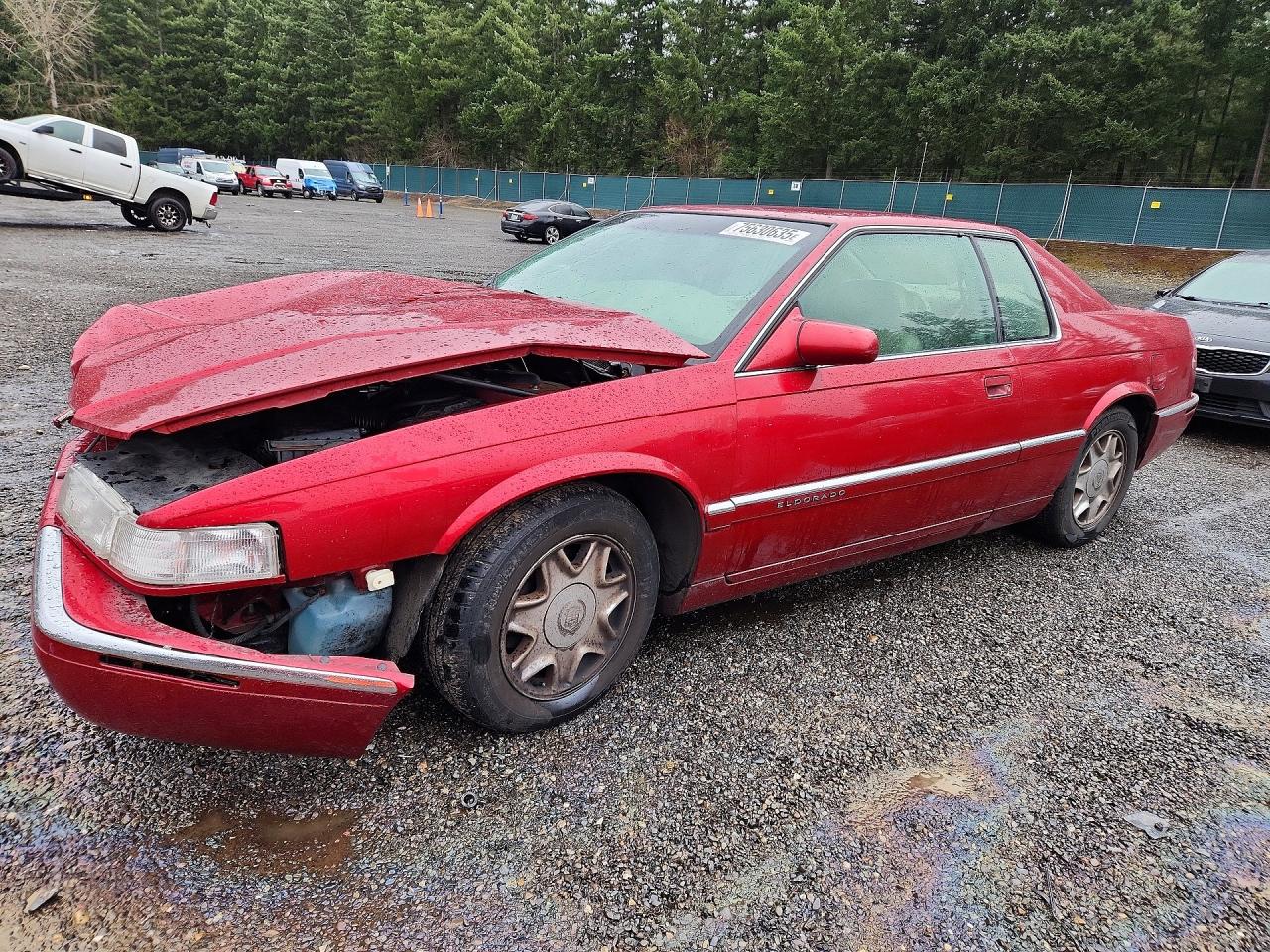 1999 Cadillac Eldorado Red vin: 1G6EL12Y7XU608917