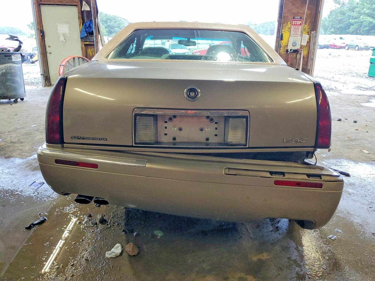 2000 Cadillac Eldorado Esc Tan vin: 1G6EL12Y7YU150779