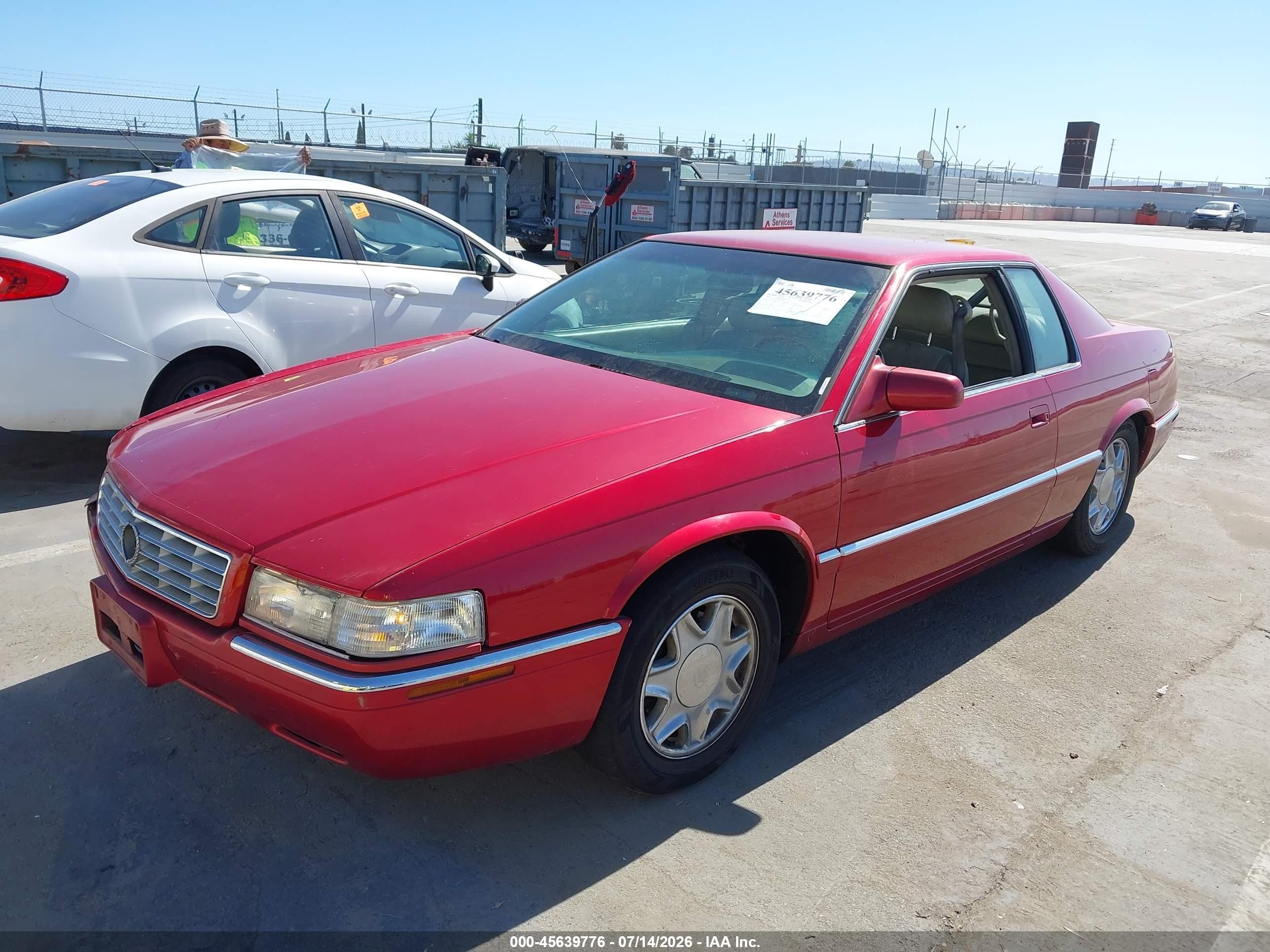 2002 Cadillac Eldorado Esc Бордовый vin: 1G6EL12Y92B102882