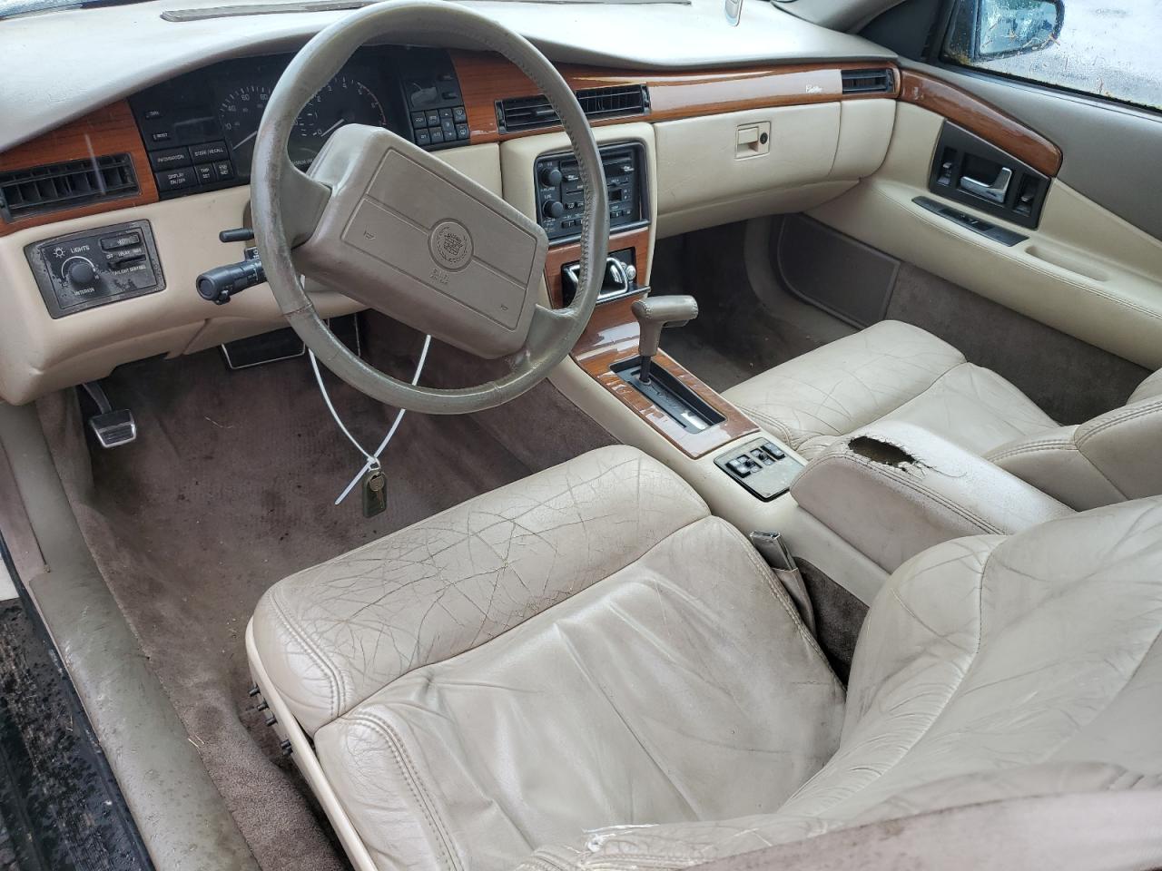 1992 Cadillac Eldorado Белый vin: 1G6EL13B0NU621533