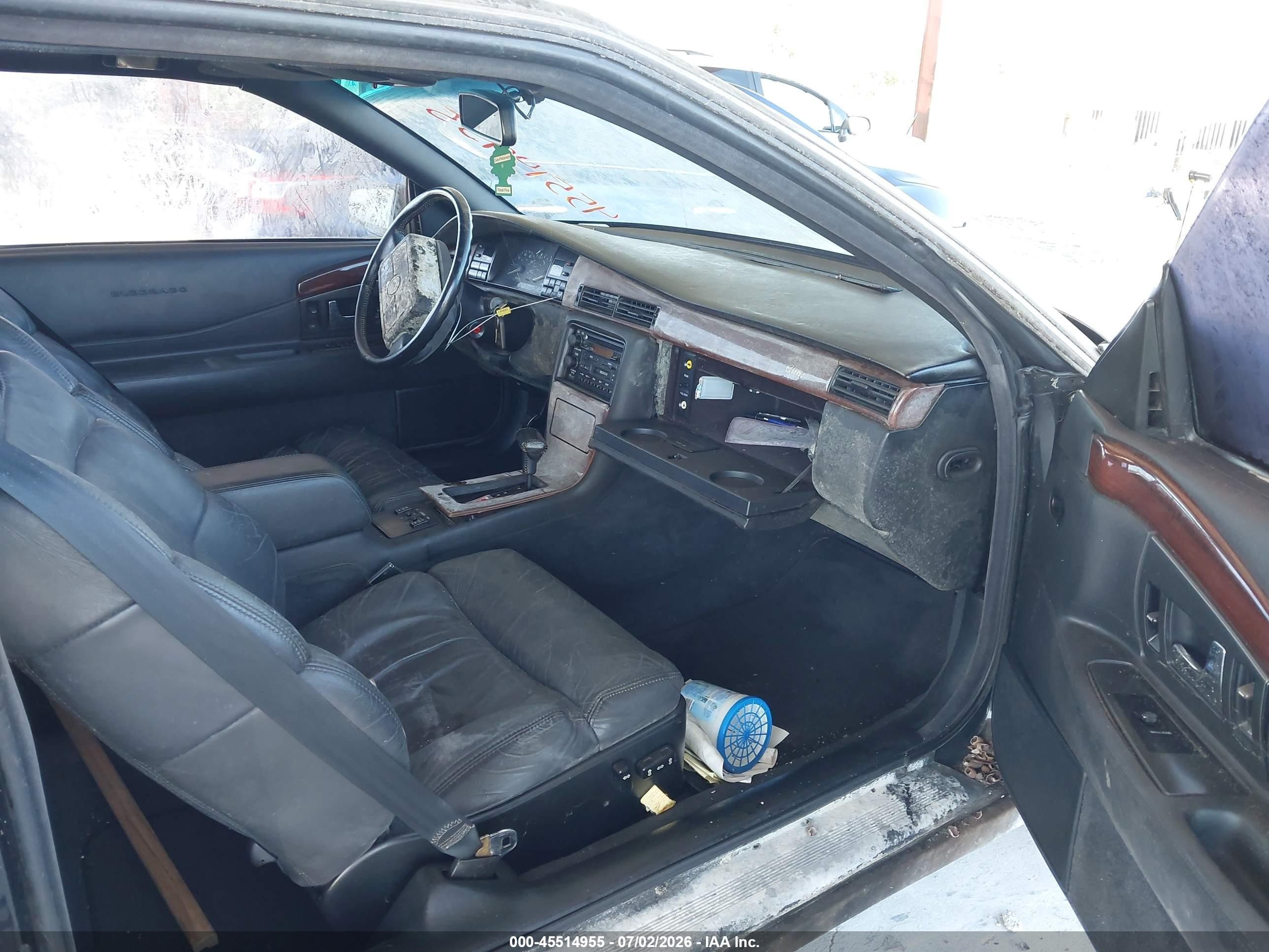 1992 Cadillac Eldorado   Black vin: 1G6EL13B1NU628376