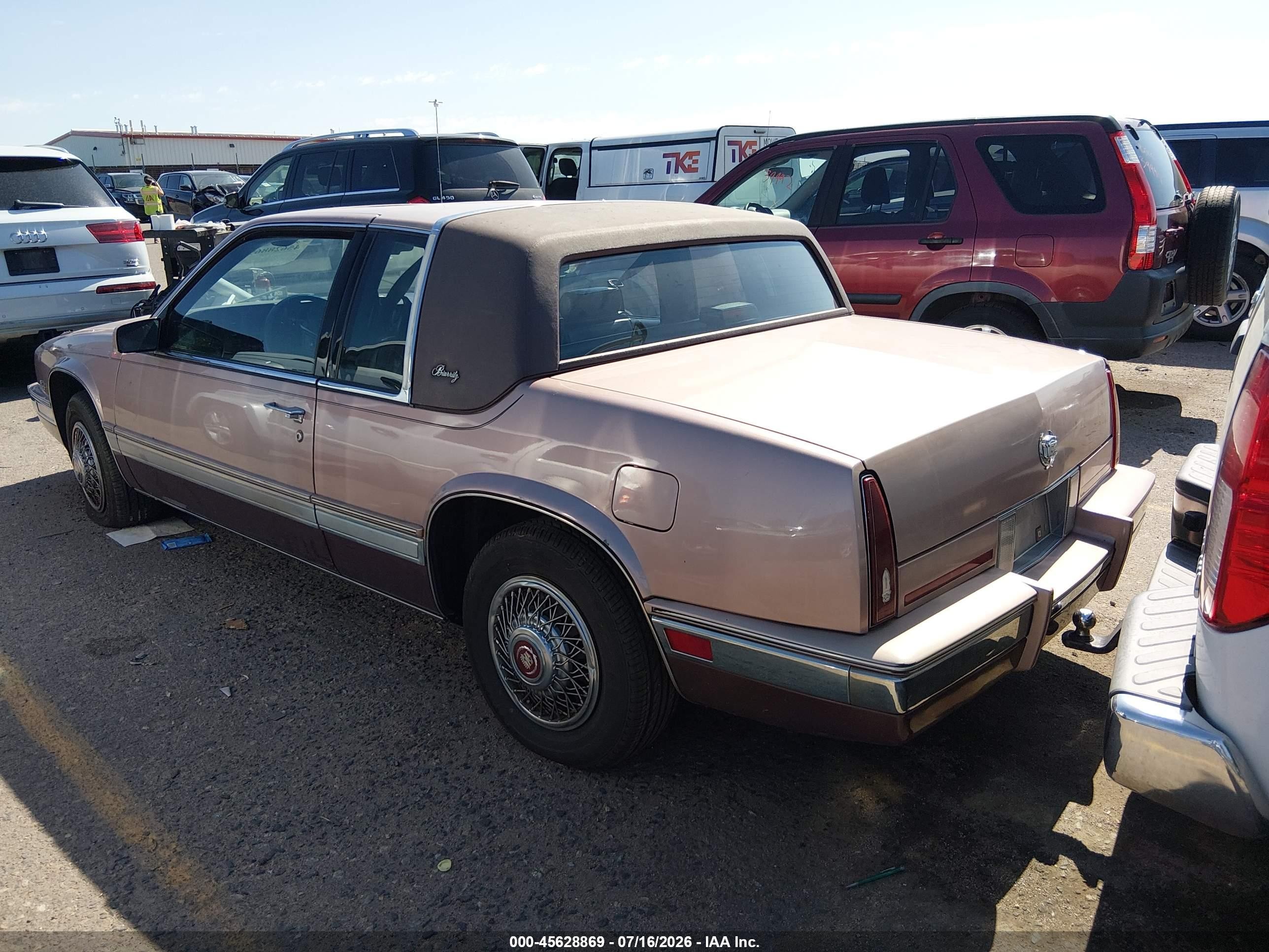 1986 Cadillac Eldorado   Pink vin: 1G6EL5784GU613895