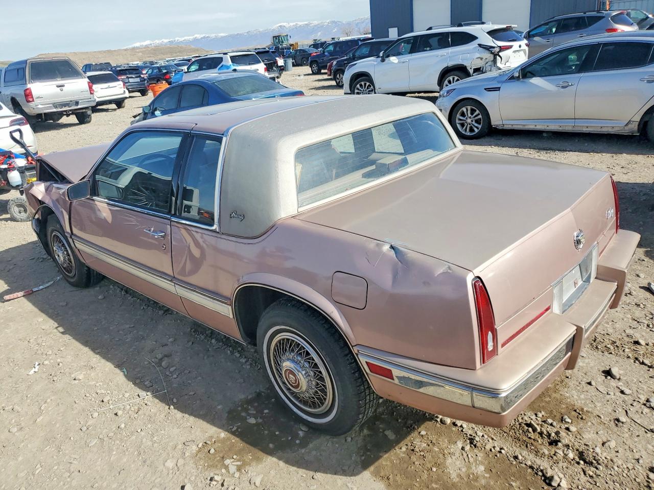 1986 Cadillac Eldorado Pink vin: 1G6EL5789GU609566
