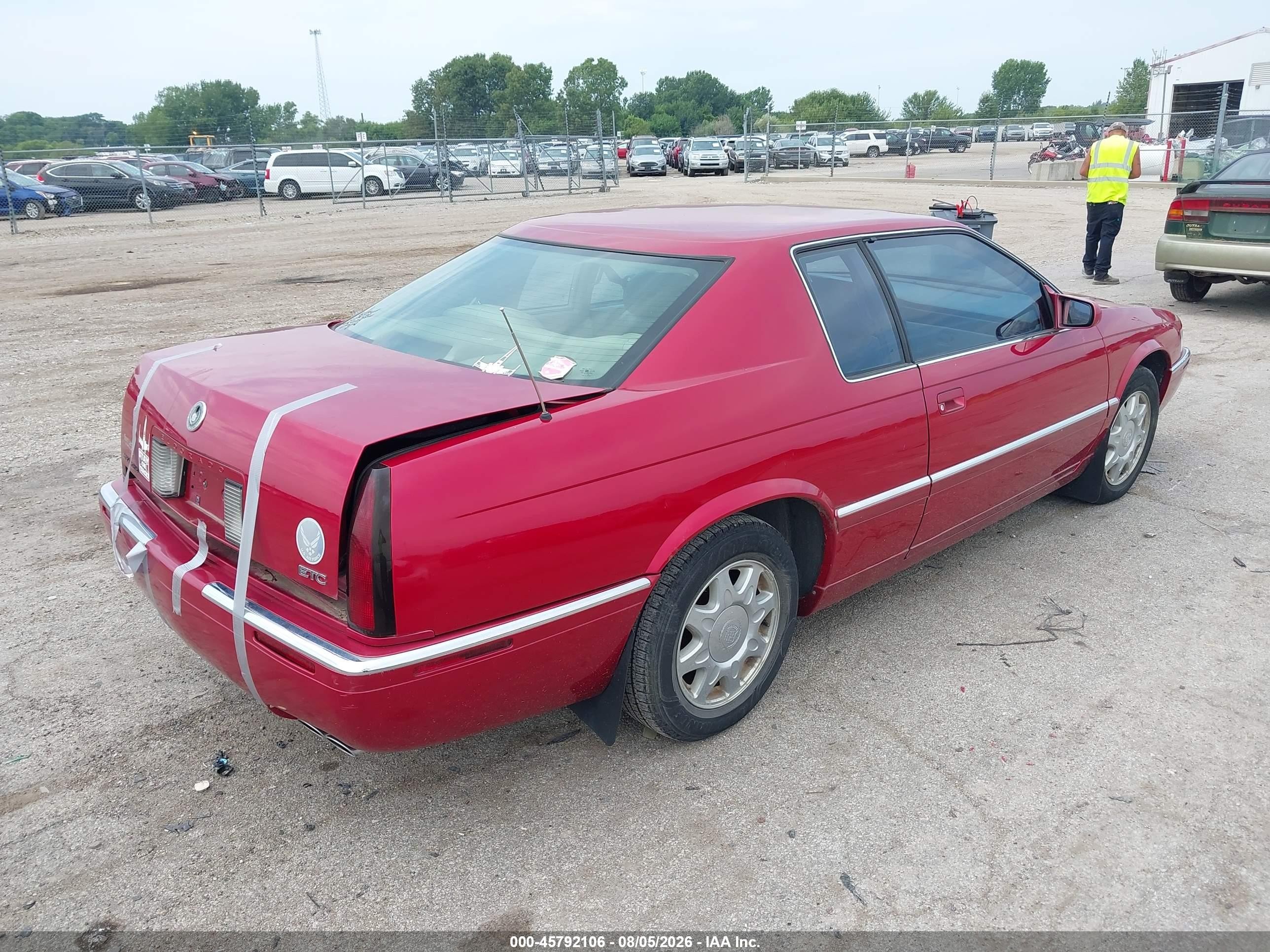 1998 Cadillac Eldorado Touring Burgundy vin: 1G6ET1290WU614825