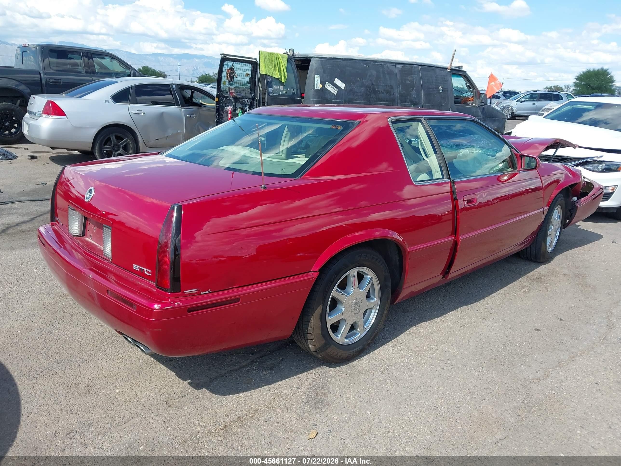 2002 Cadillac Eldorado Touring Etc Красный vin: 1G6ET12912B102397