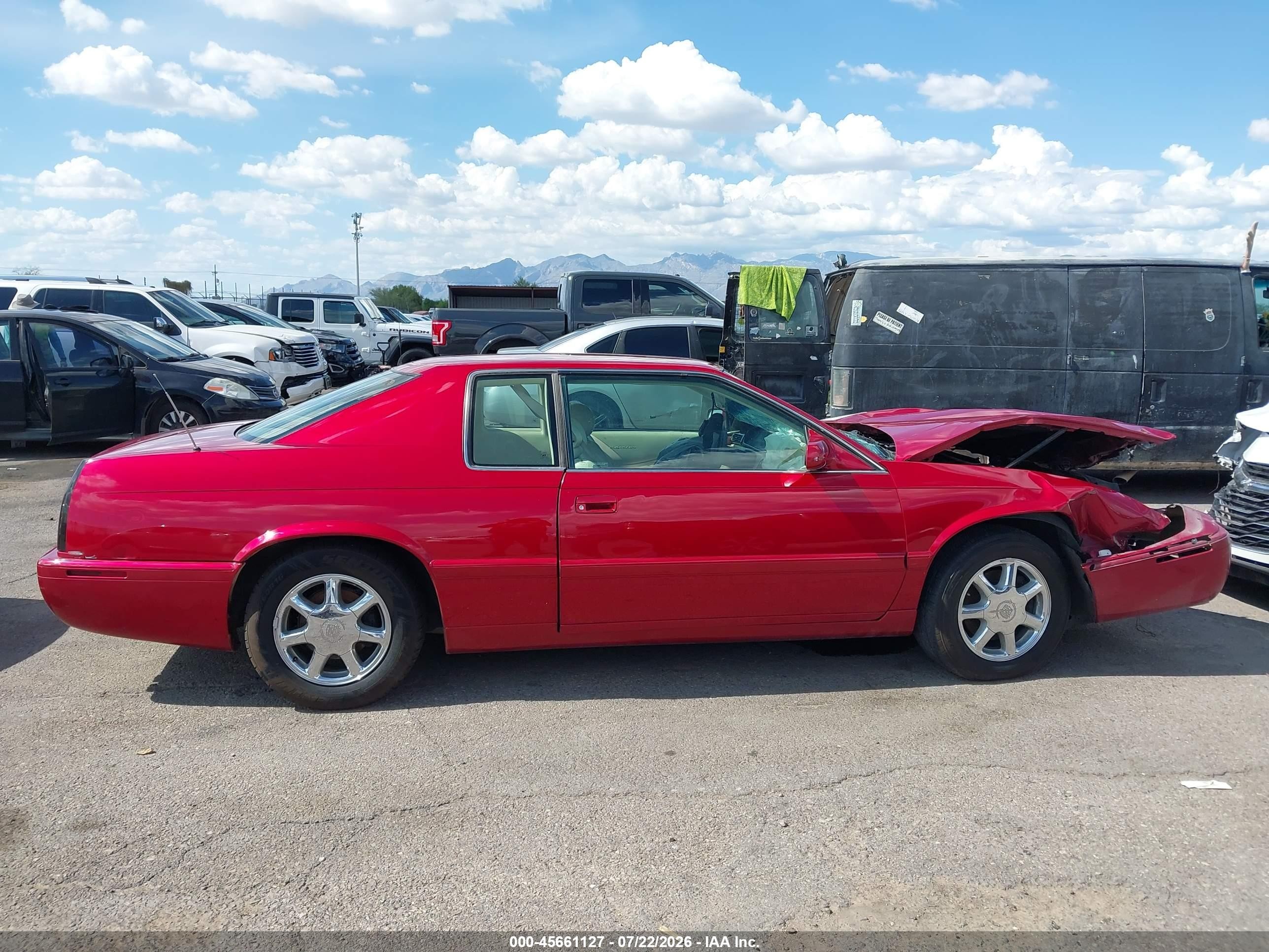 2002 Cadillac Eldorado Touring Etc Красный vin: 1G6ET12912B102397