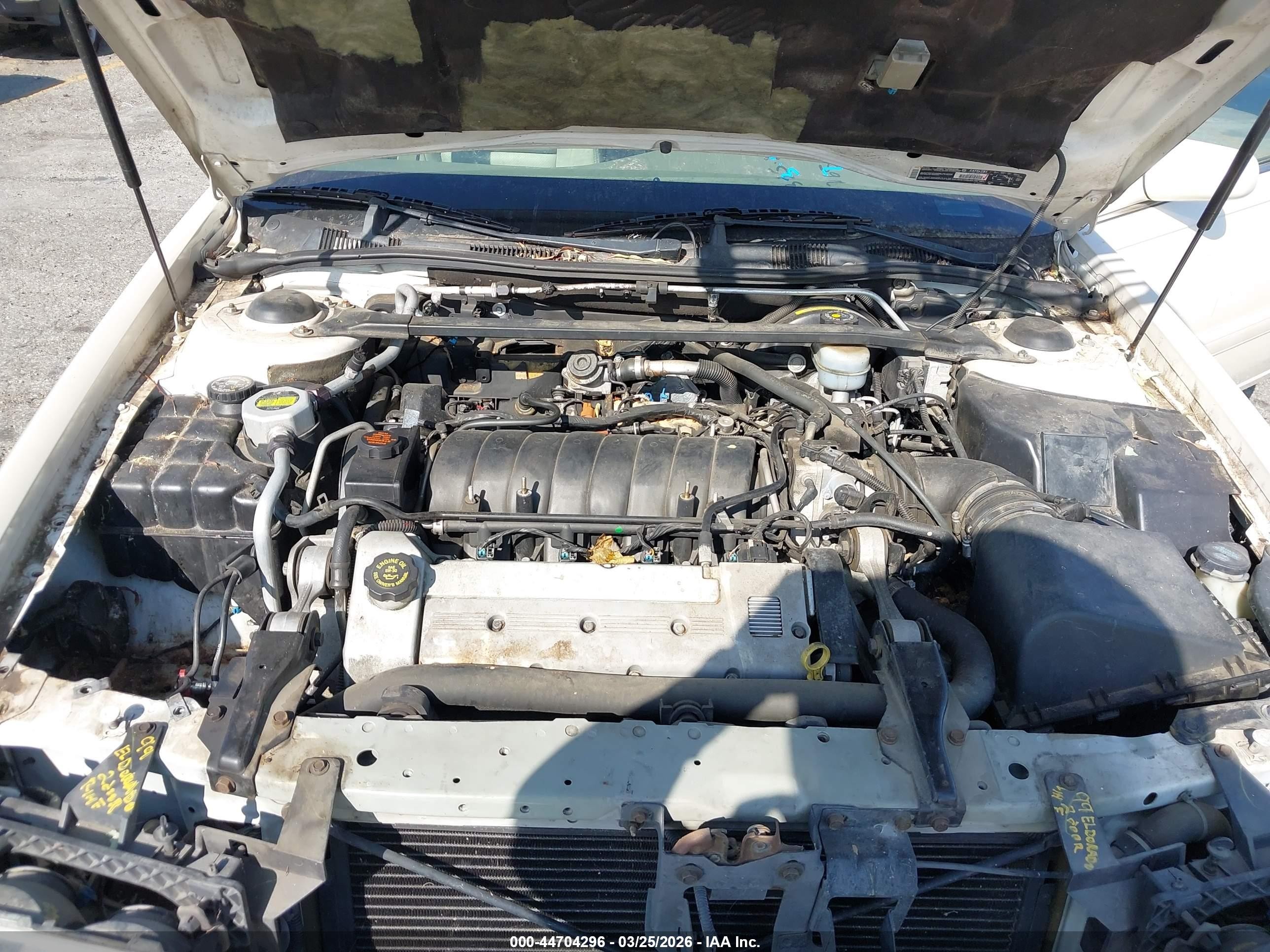2001 Cadillac Eldorado Etc Cream vin: 1G6ET12951B108847