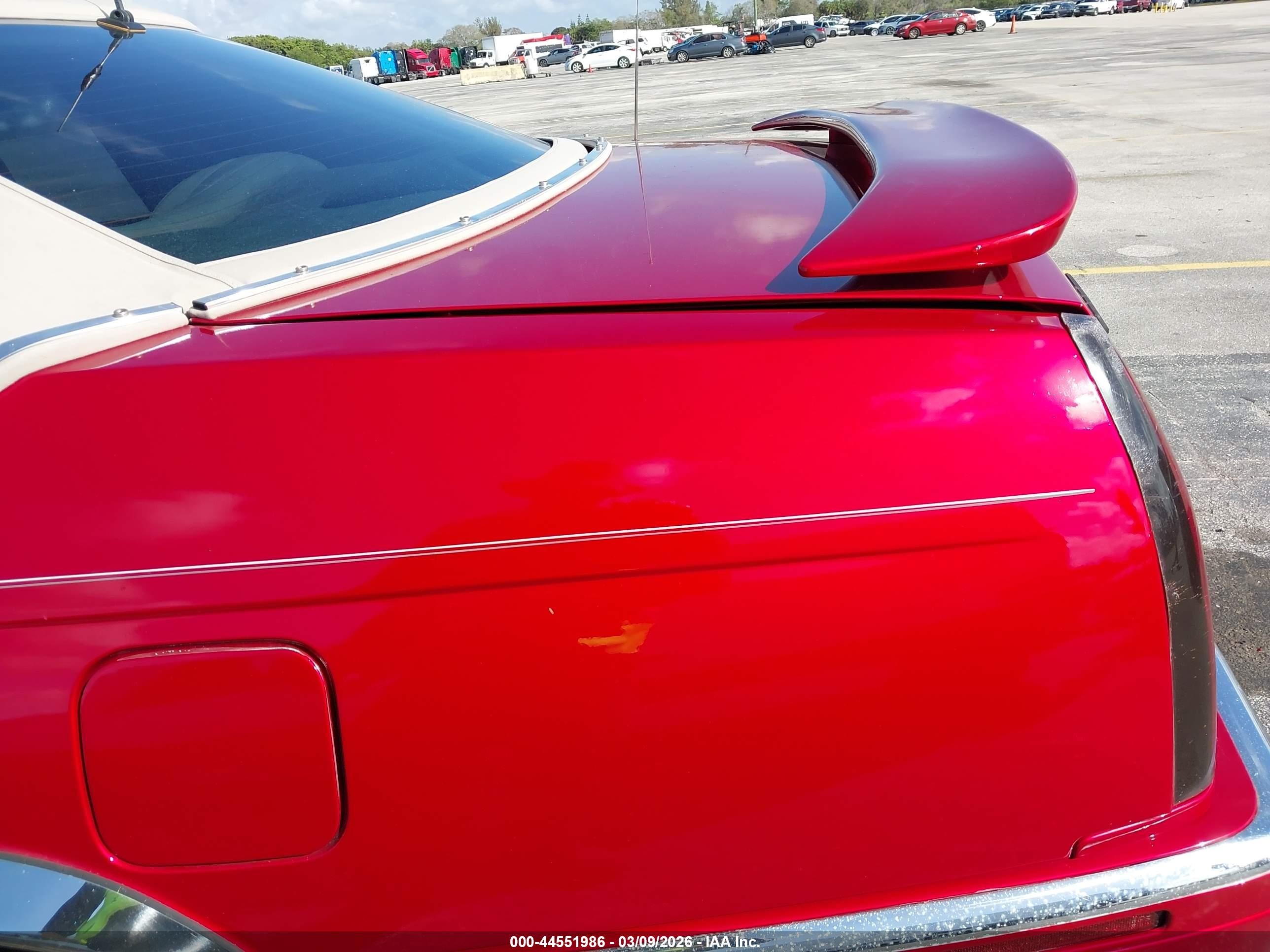 1997 Cadillac Eldorado Touring Red vin: 1G6ET1295VU607934