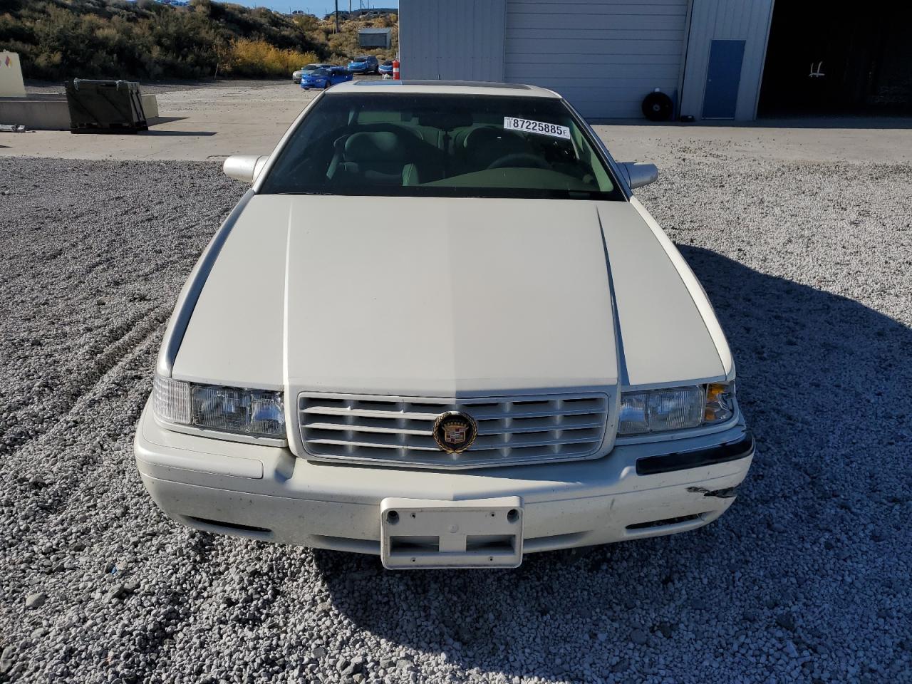 1999 Cadillac Eldorado Touring White vin: 1G6ET1296XU610814