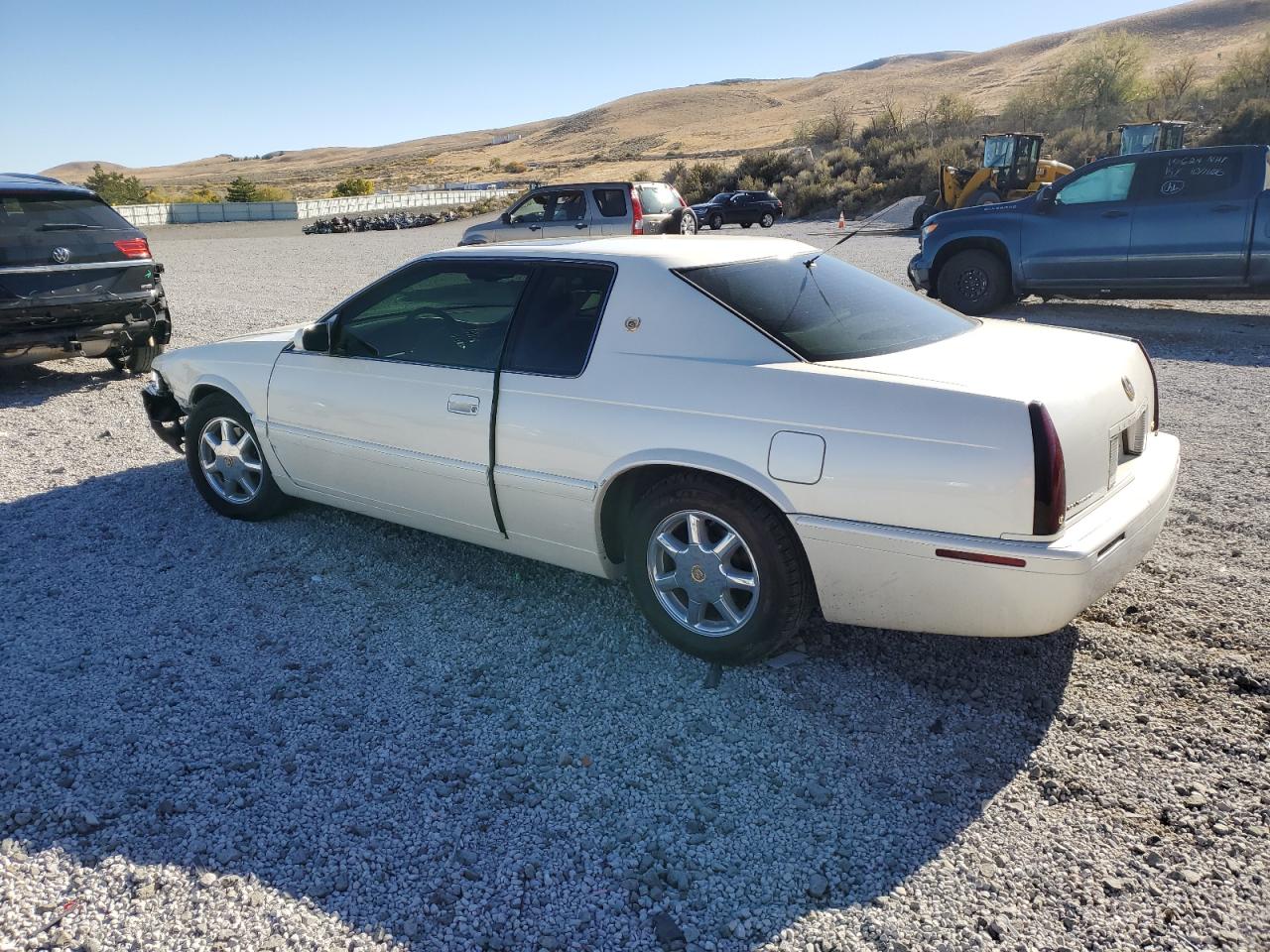 1999 Cadillac Eldorado Touring White vin: 1G6ET1296XU610814