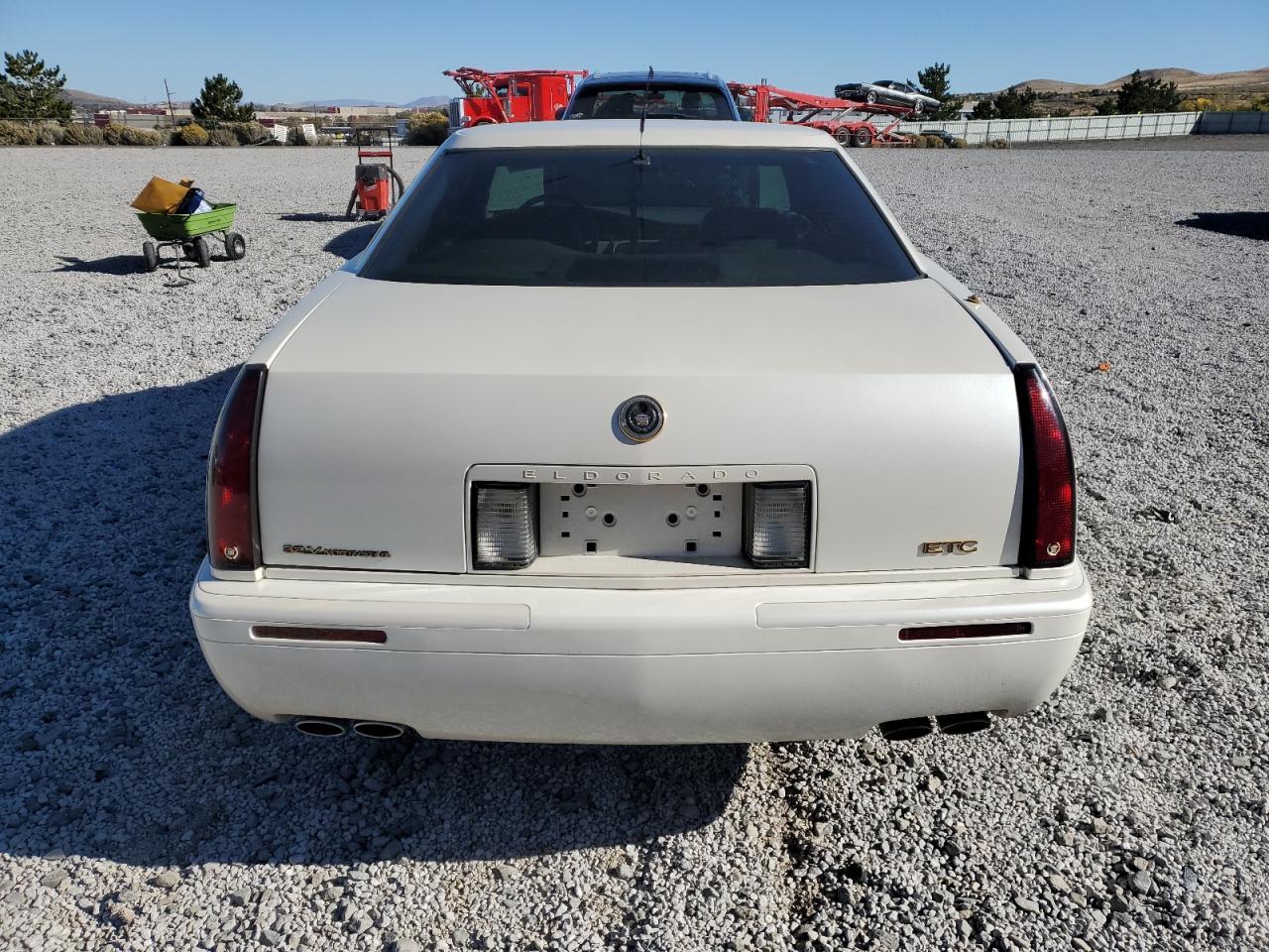 1999 Cadillac Eldorado Touring White vin: 1G6ET1296XU610814