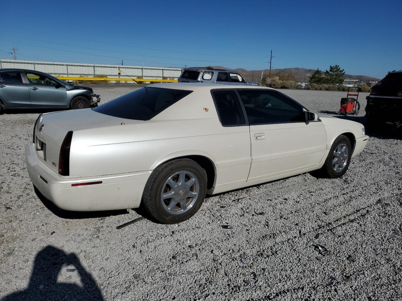 1999 Cadillac Eldorado Touring White vin: 1G6ET1296XU610814