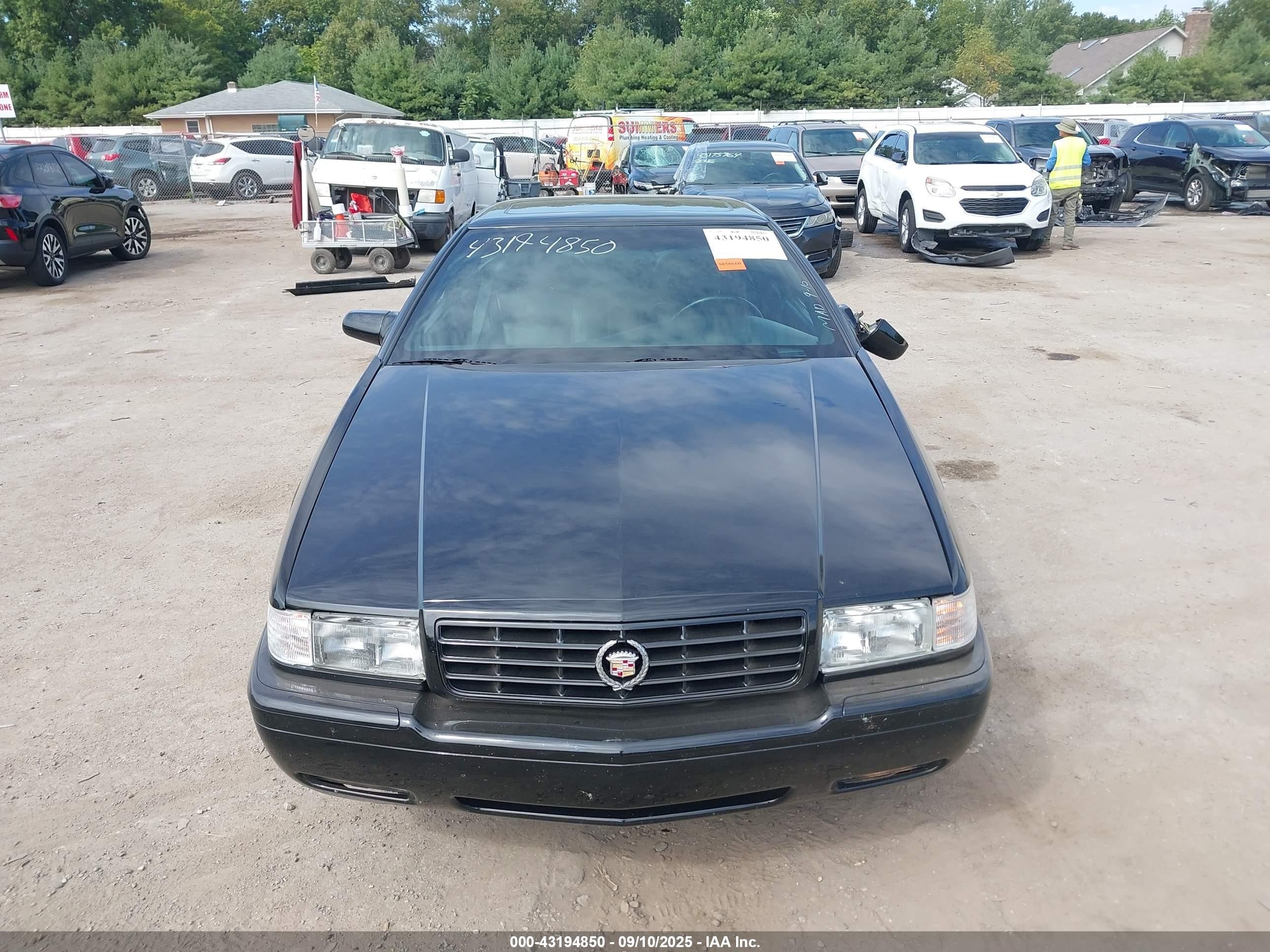 1999 Cadillac Eldorado Touring Black vin: 1G6ET1297XU615973
