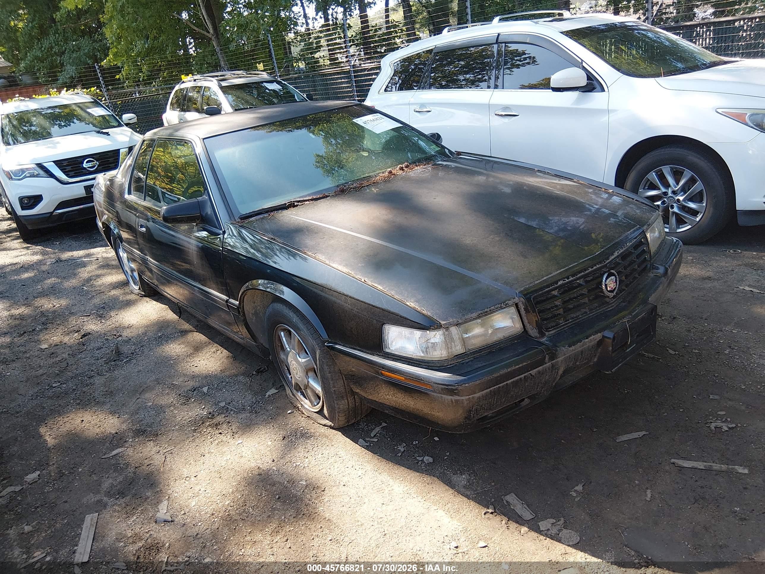 1G6ET12981B107904