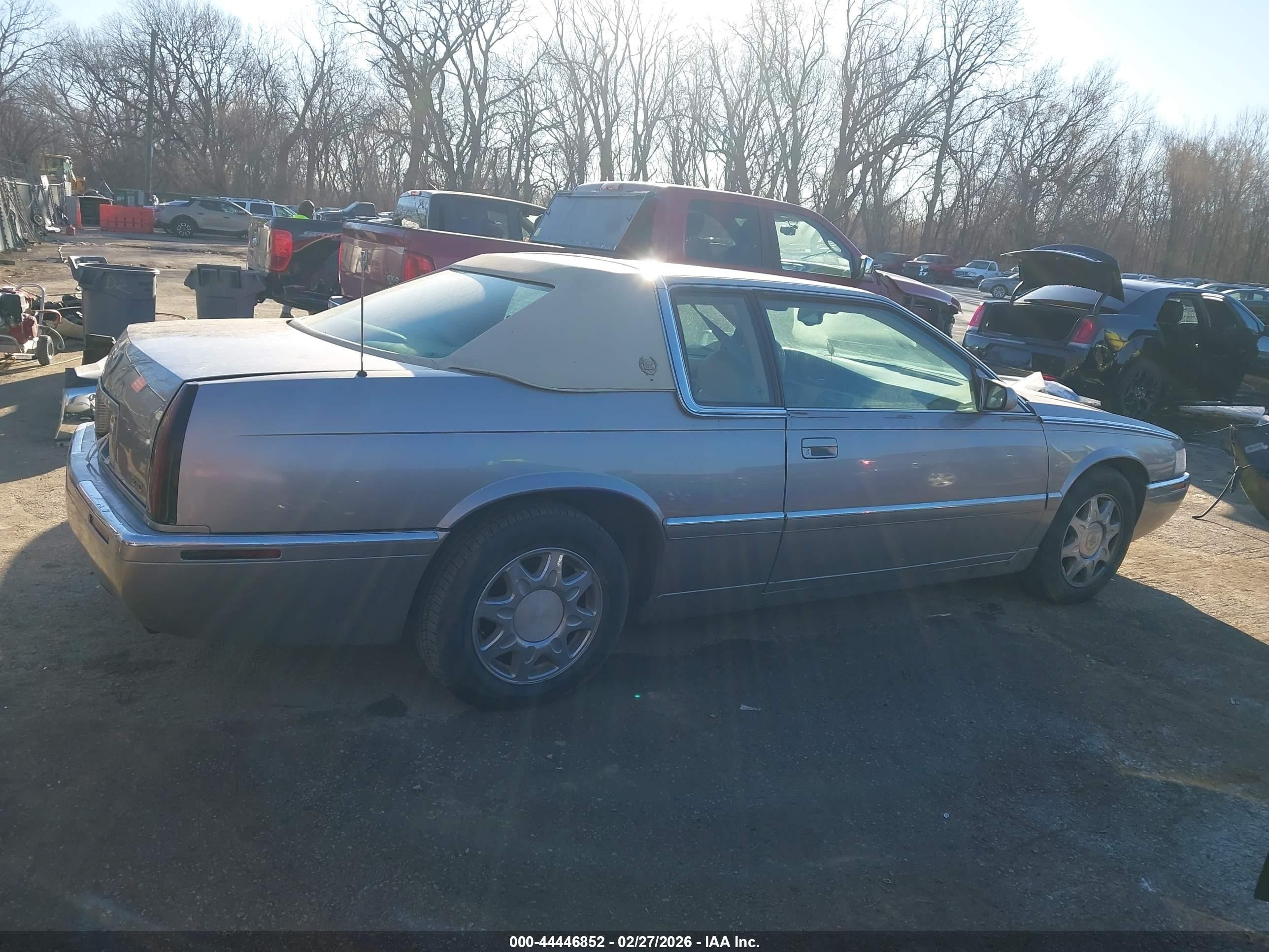 1999 Cadillac Eldorado Touring Silver vin: 1G6ET1298XU606344