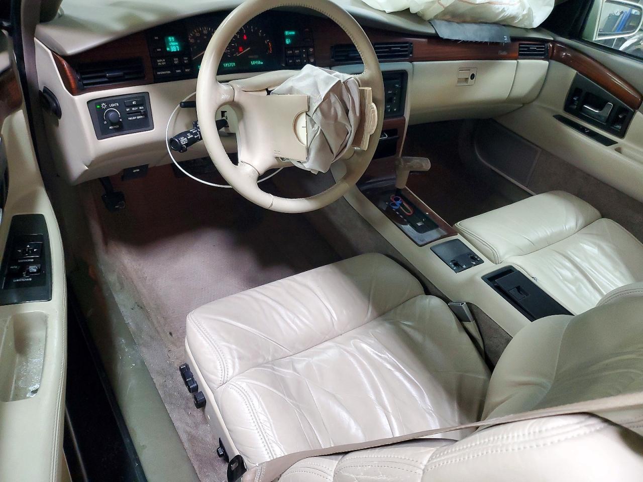 1994 Cadillac Eldorado Touring White vin: 1G6ET129XRU622256