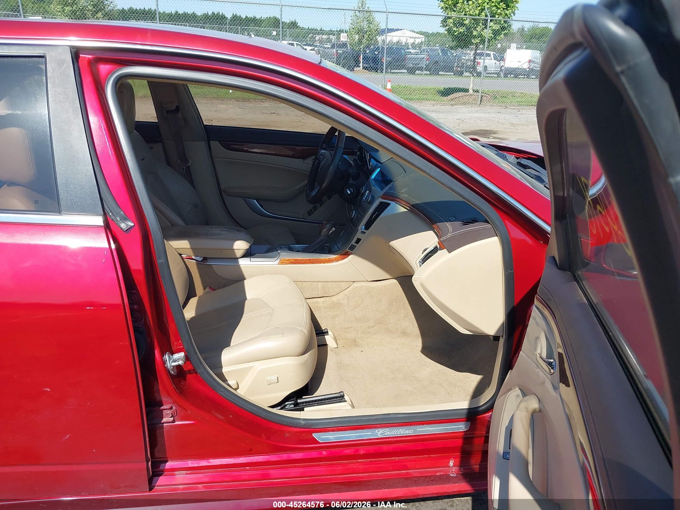 2010 Cadillac Cts   Red vin: 1G6GP5EV9A0101654