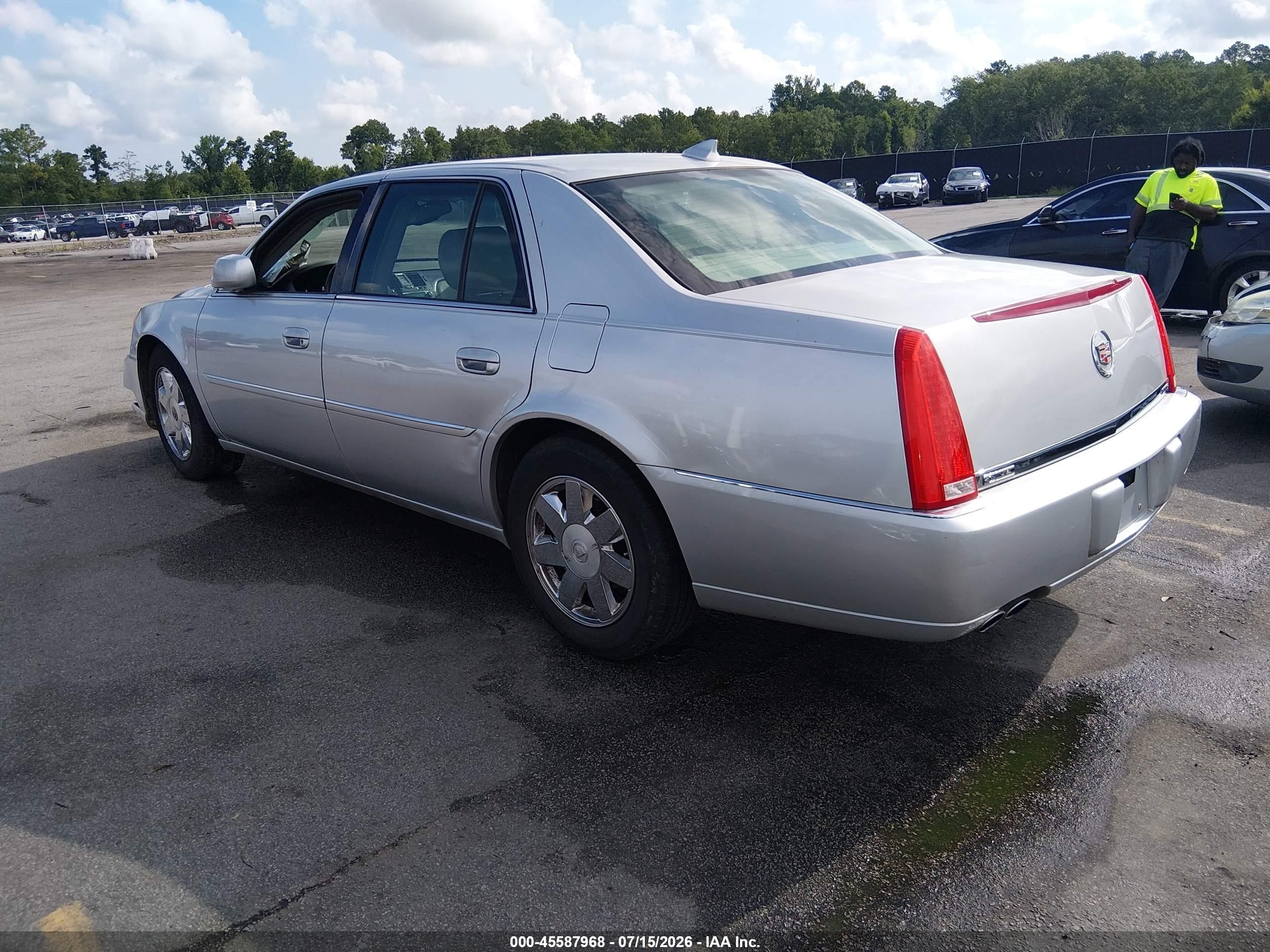 2010 Cadillac Dts 1sa Silver vin: 1G6KA5EY2AU124737