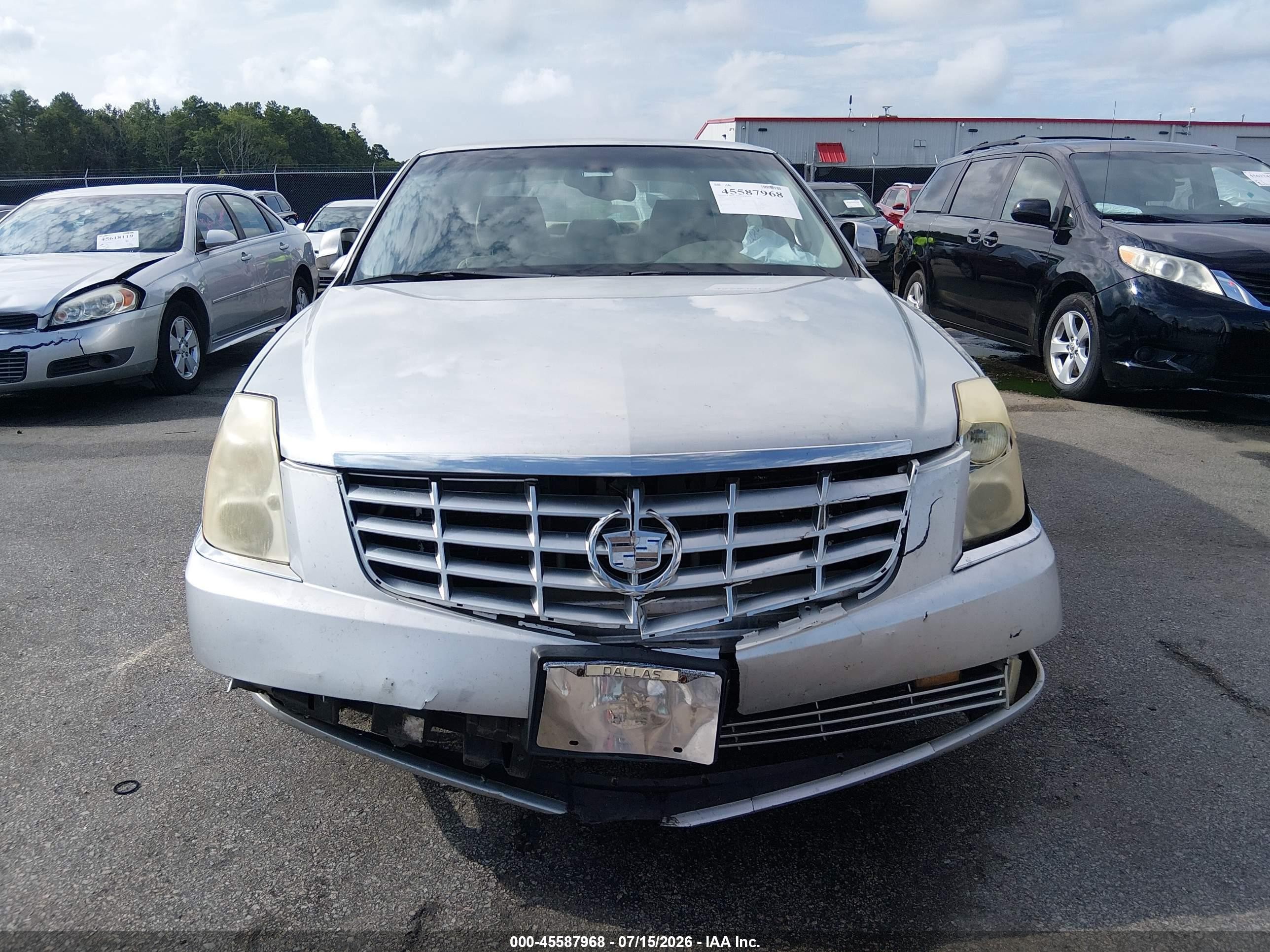 2010 Cadillac Dts 1sa Silver vin: 1G6KA5EY2AU124737