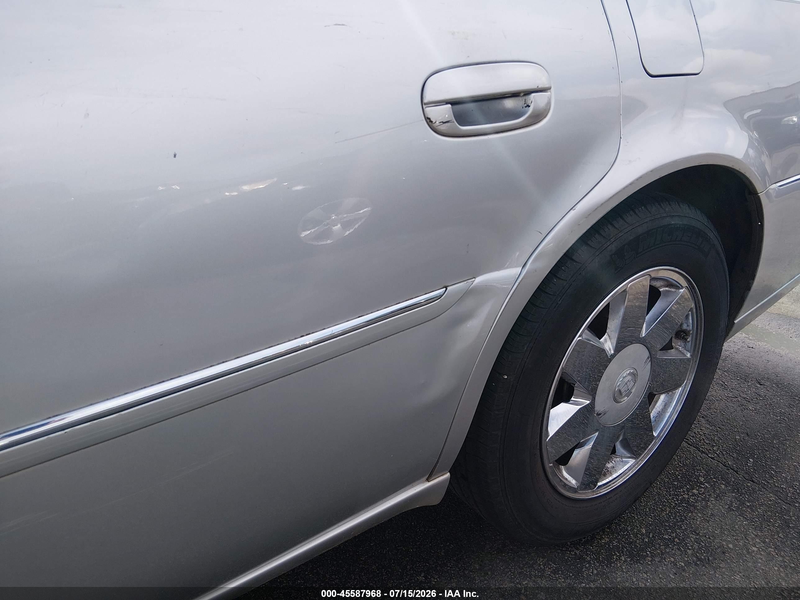 2010 Cadillac Dts 1sa Silver vin: 1G6KA5EY2AU124737