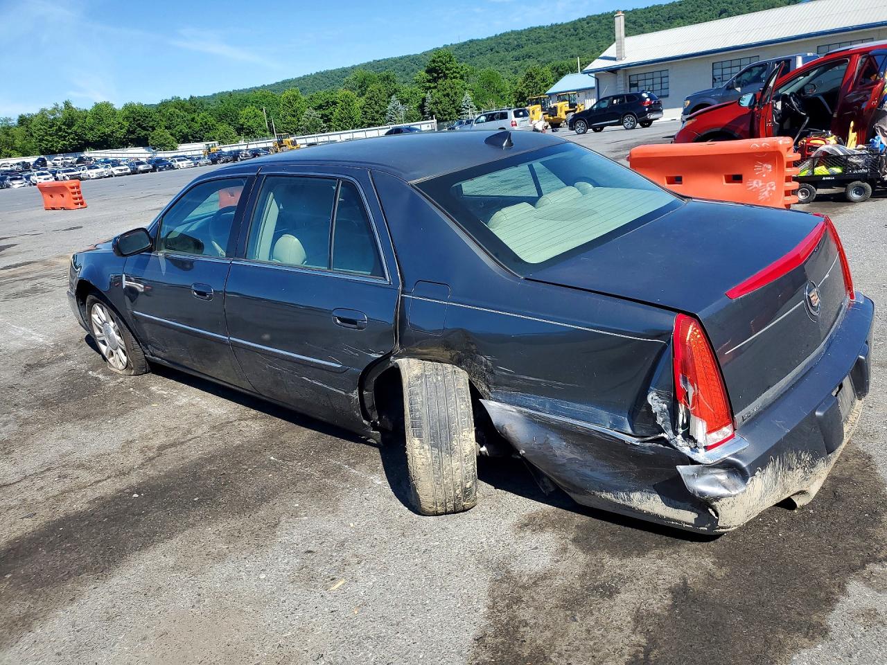 2010 Cadillac Dts Gray vin: 1G6KA5EY7AU118402