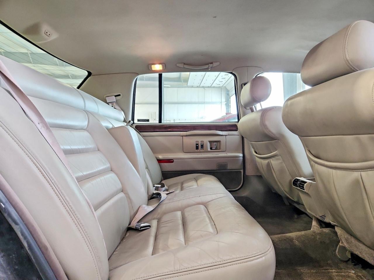 1995 Cadillac Deville Green vin: 1G6KD52B0SU302086