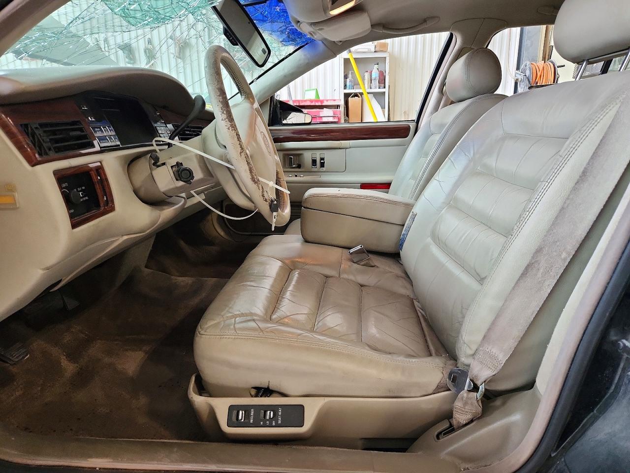 1995 Cadillac Deville Green vin: 1G6KD52B0SU302086