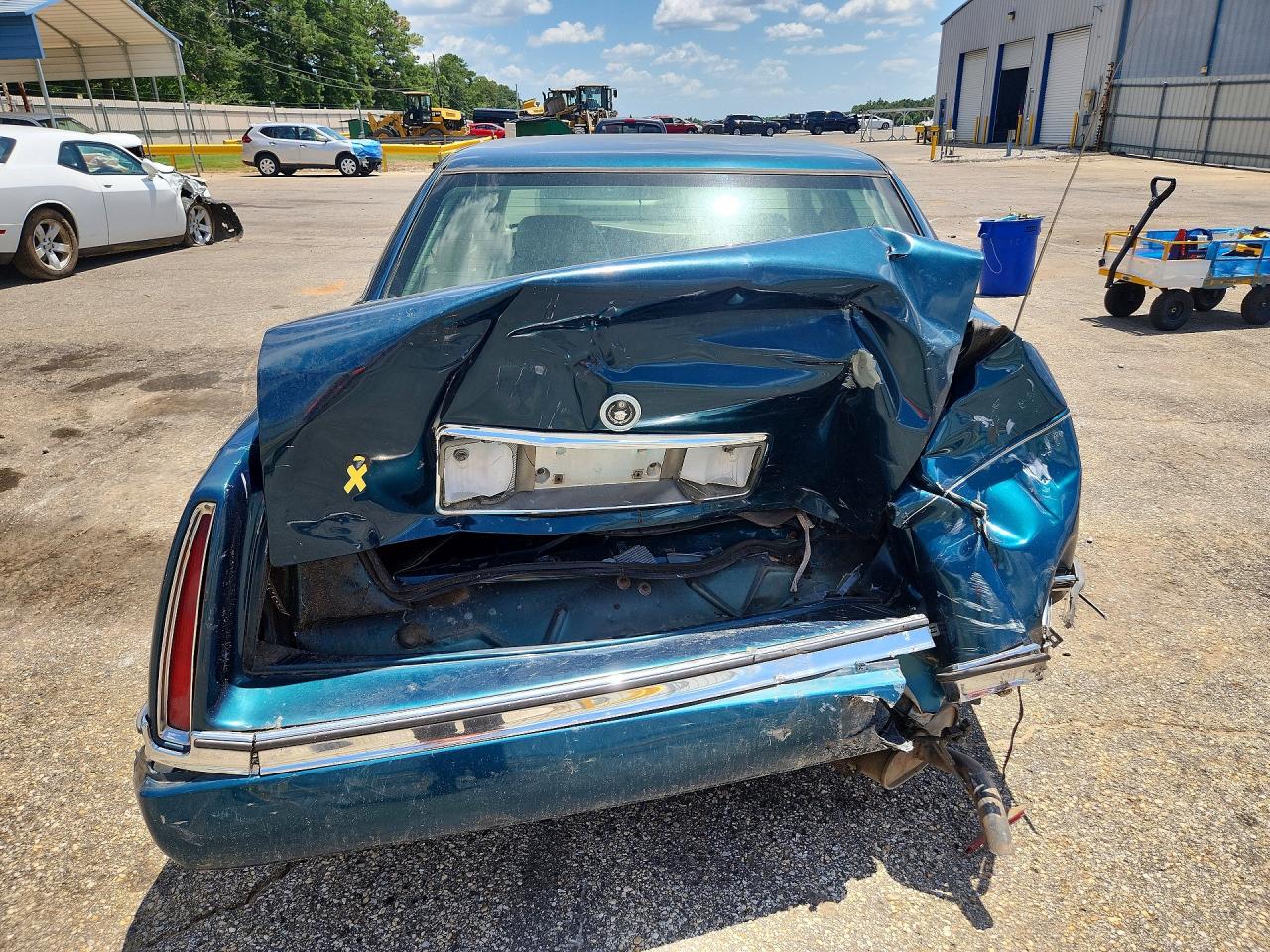 1995 Cadillac Deville Blue vin: 1G6KD52B1SU279384