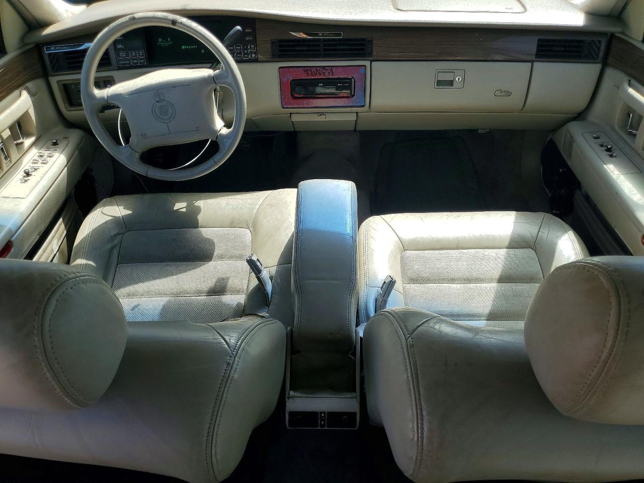 1995 Cadillac Deville White vin: 1G6KD52B6SU275301