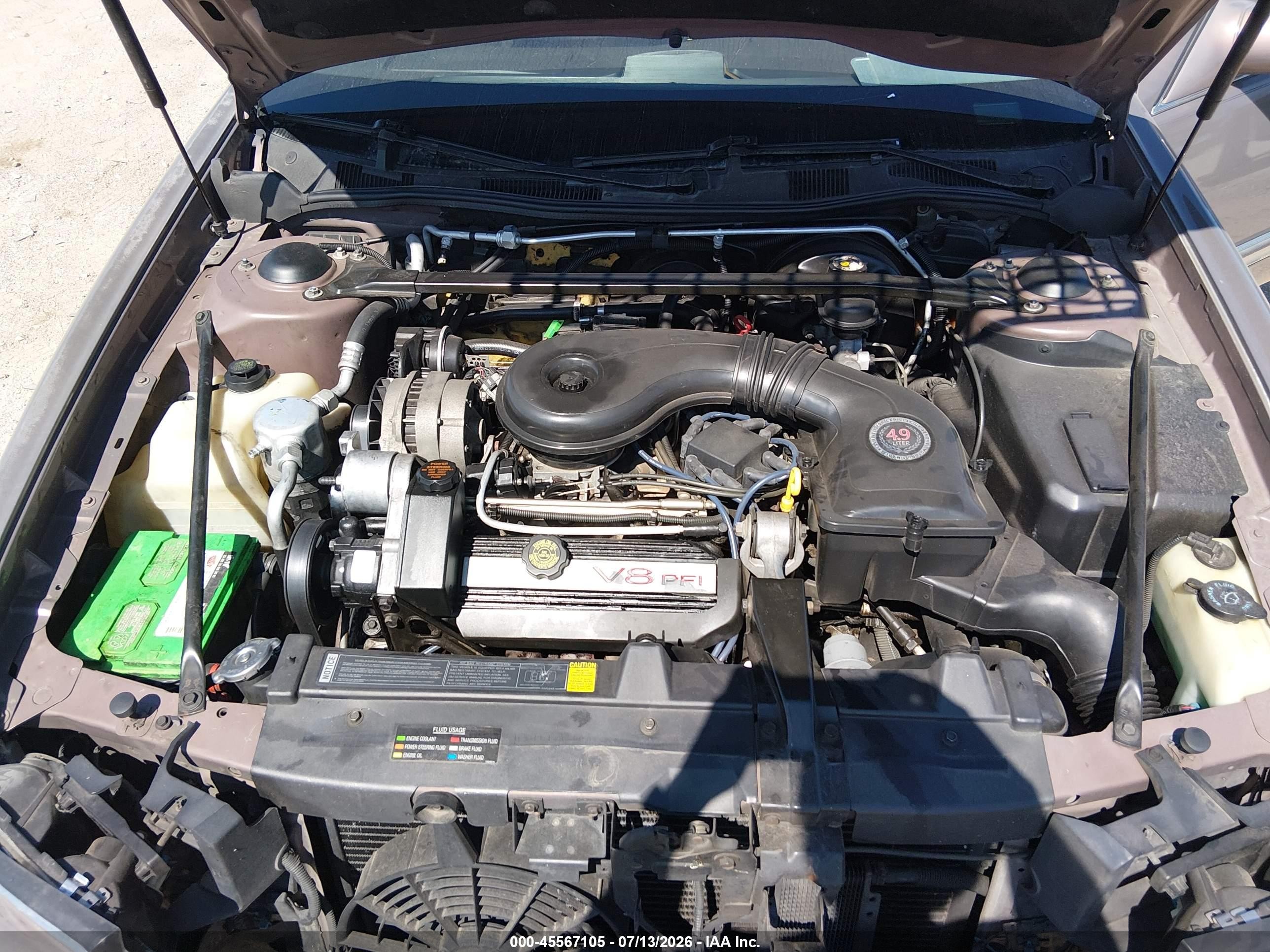 1994 Cadillac Deville Gold vin: 1G6KD52B8RU237191