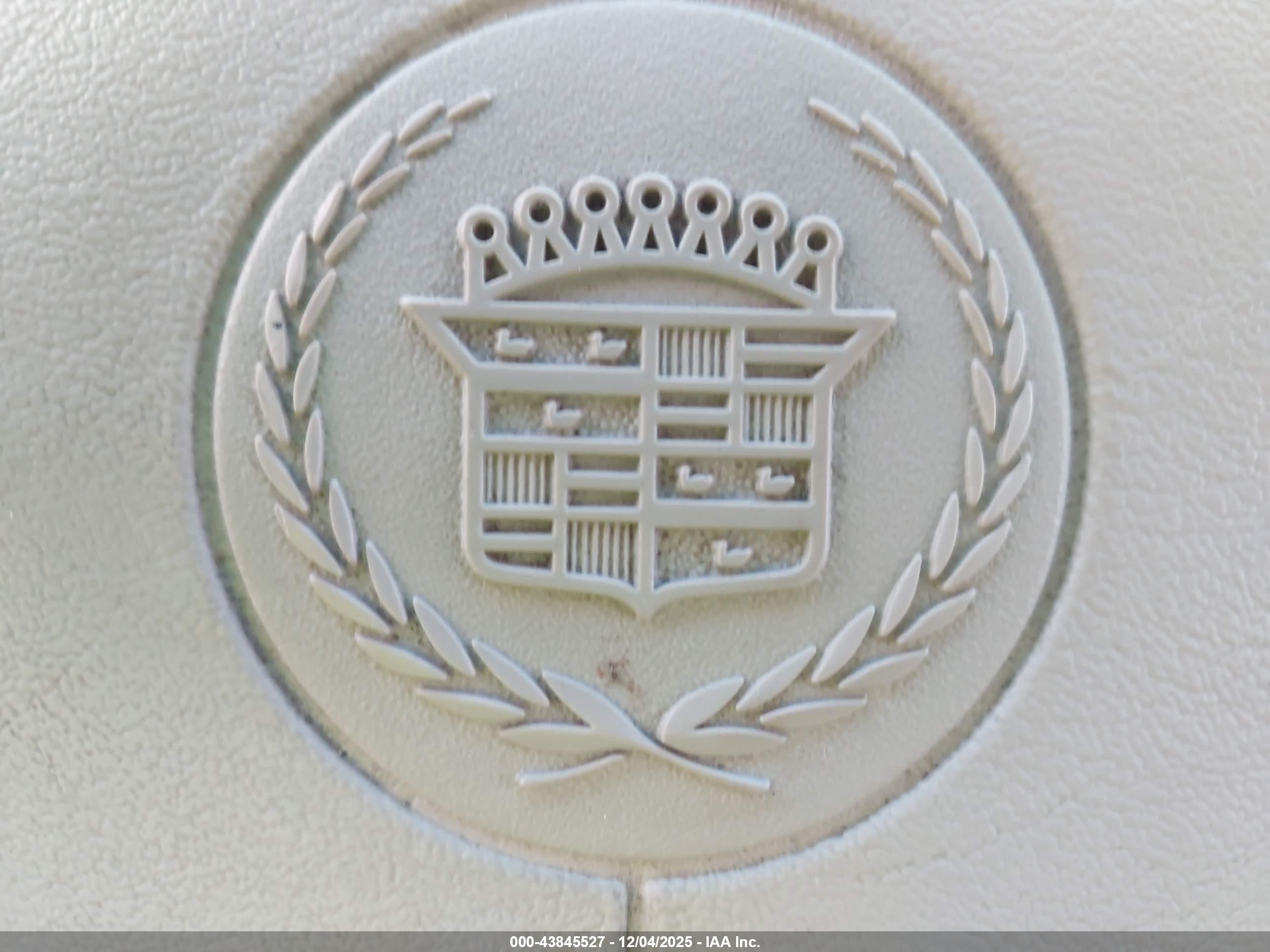 1996 Cadillac Deville   Cream vin: 1G6KD52Y0TU205637