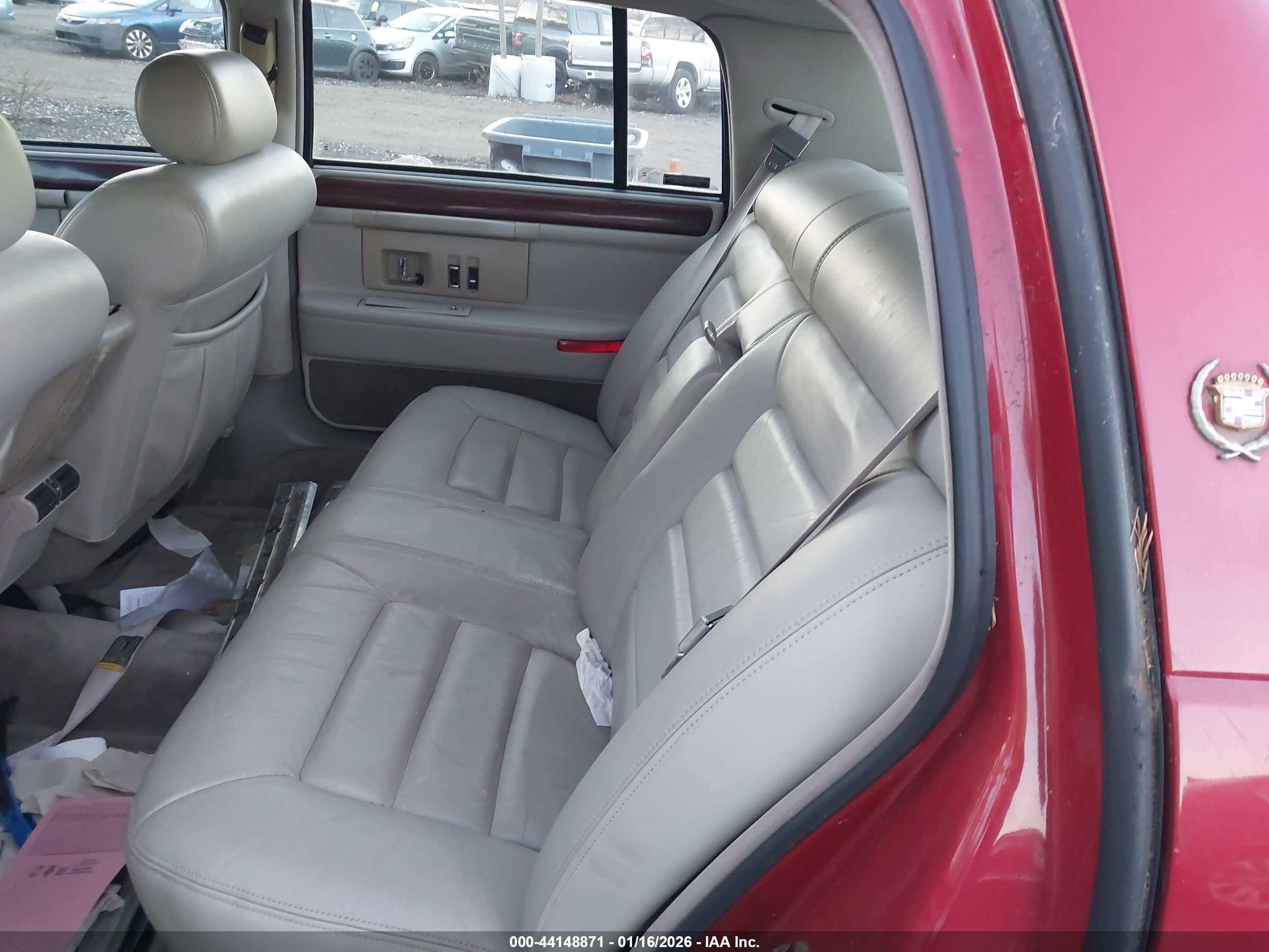 1996 Cadillac Deville   Красный vin: 1G6KD52Y0TU238766