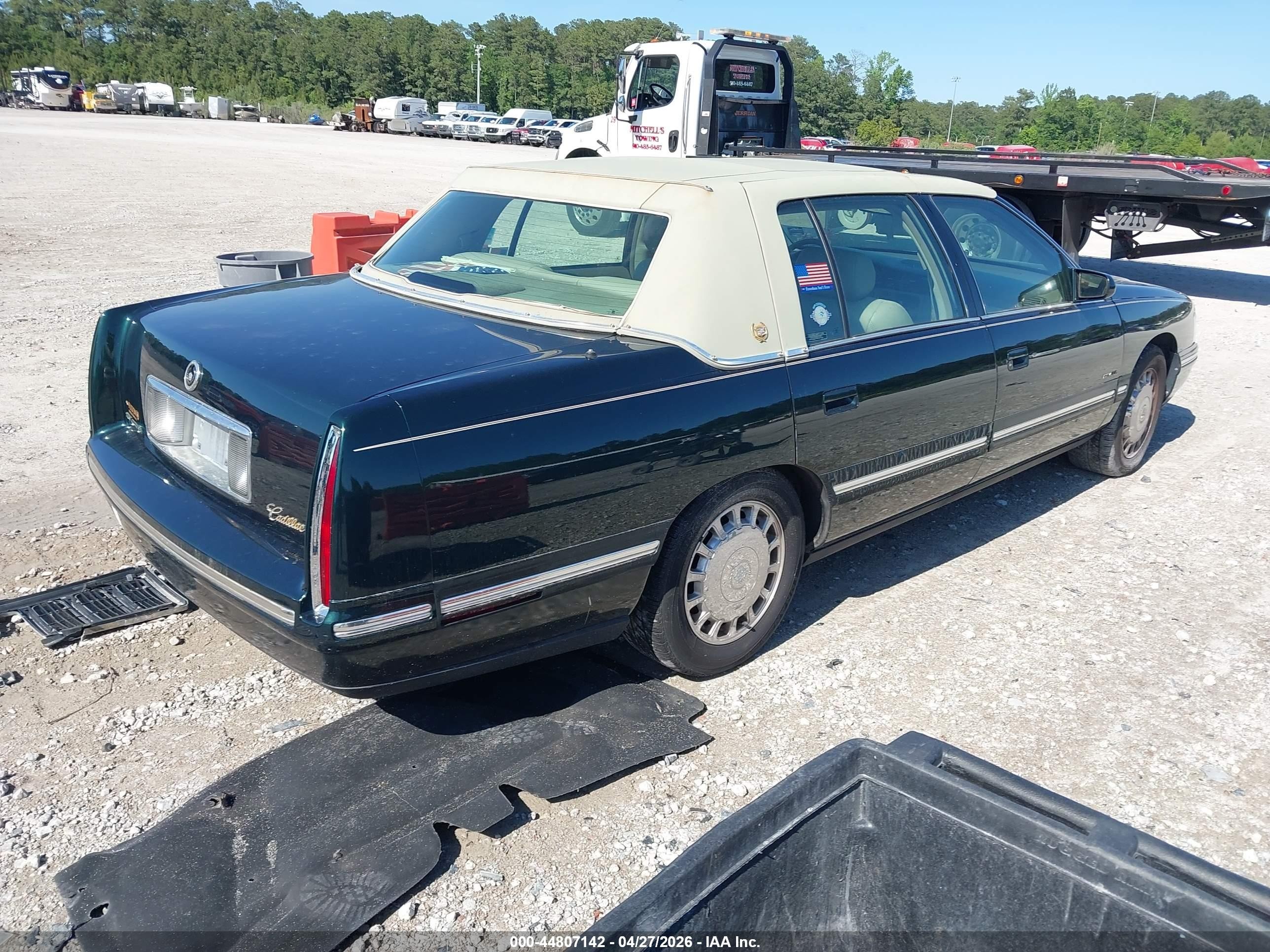 1997 Cadillac Deville Standard Green vin: 1G6KD52Y1VU205262