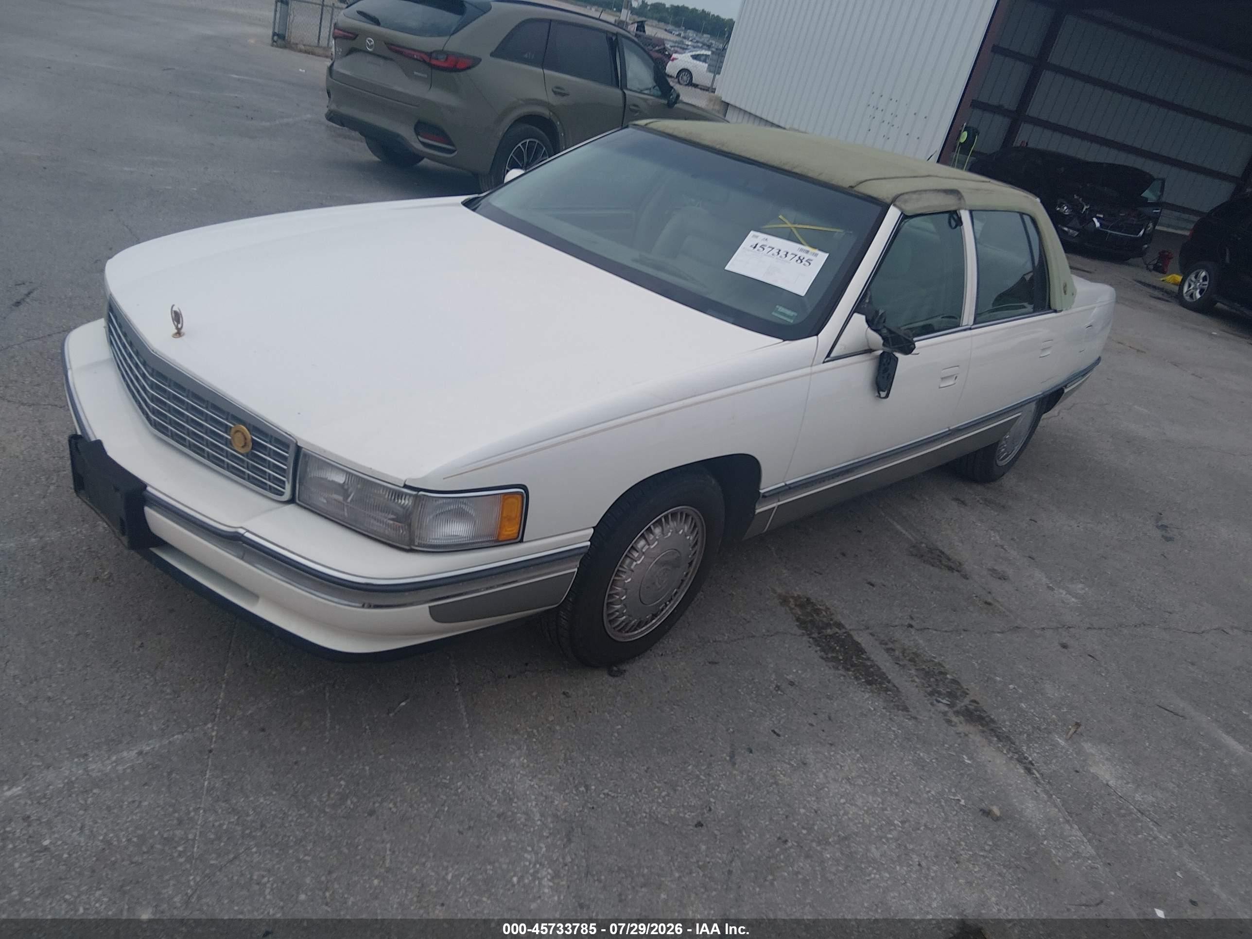1996 Cadillac Deville   White vin: 1G6KD52Y4TU270314