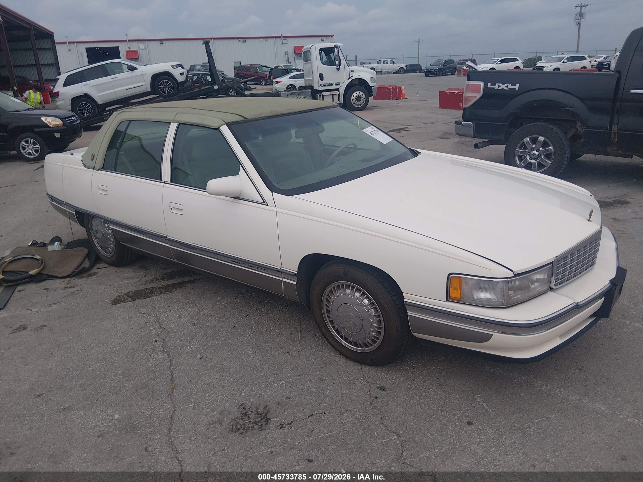 1996 Cadillac Deville   White vin: 1G6KD52Y4TU270314