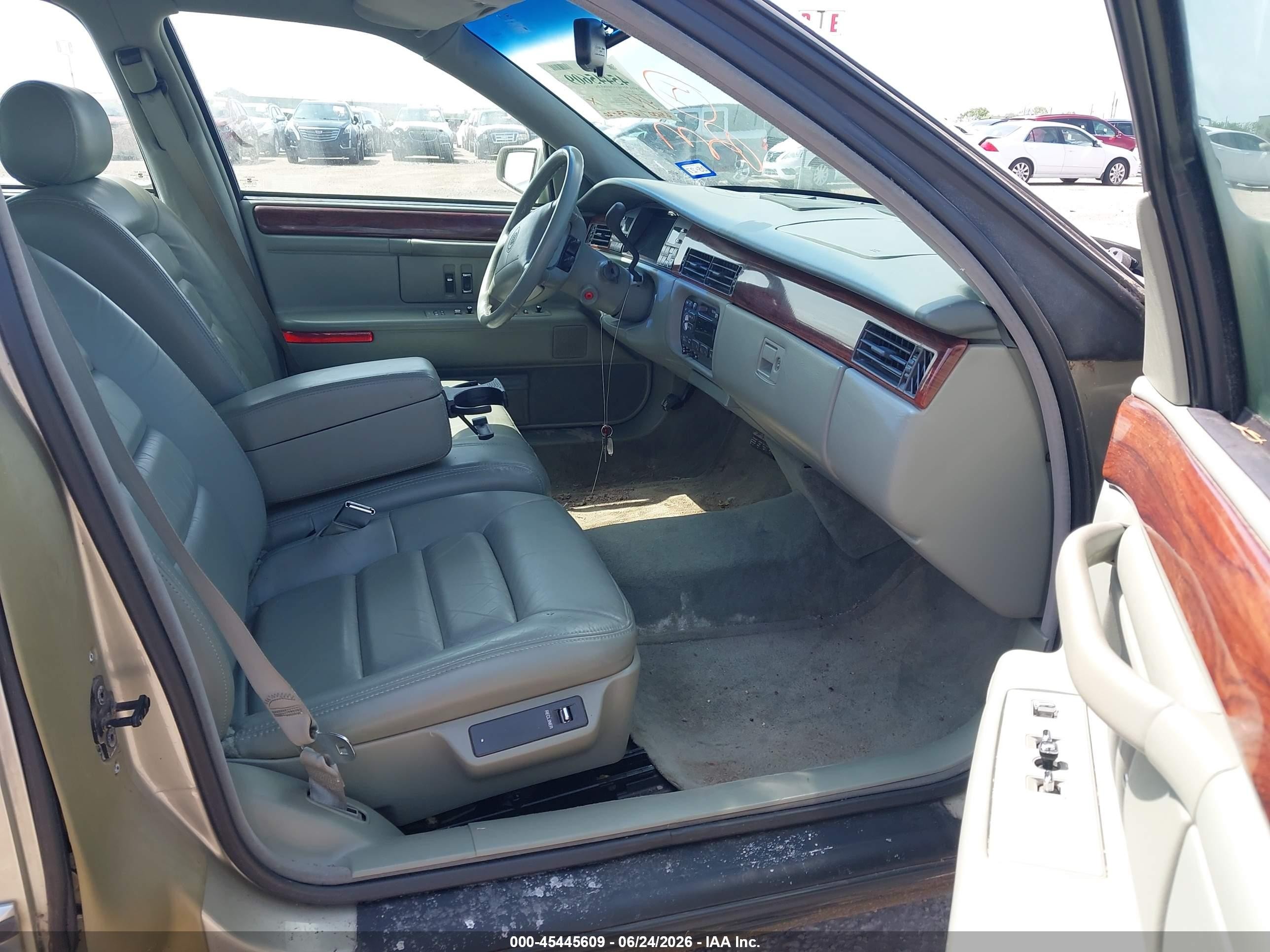 1996 Cadillac Deville   Tan vin: 1G6KD52Y4TU283080