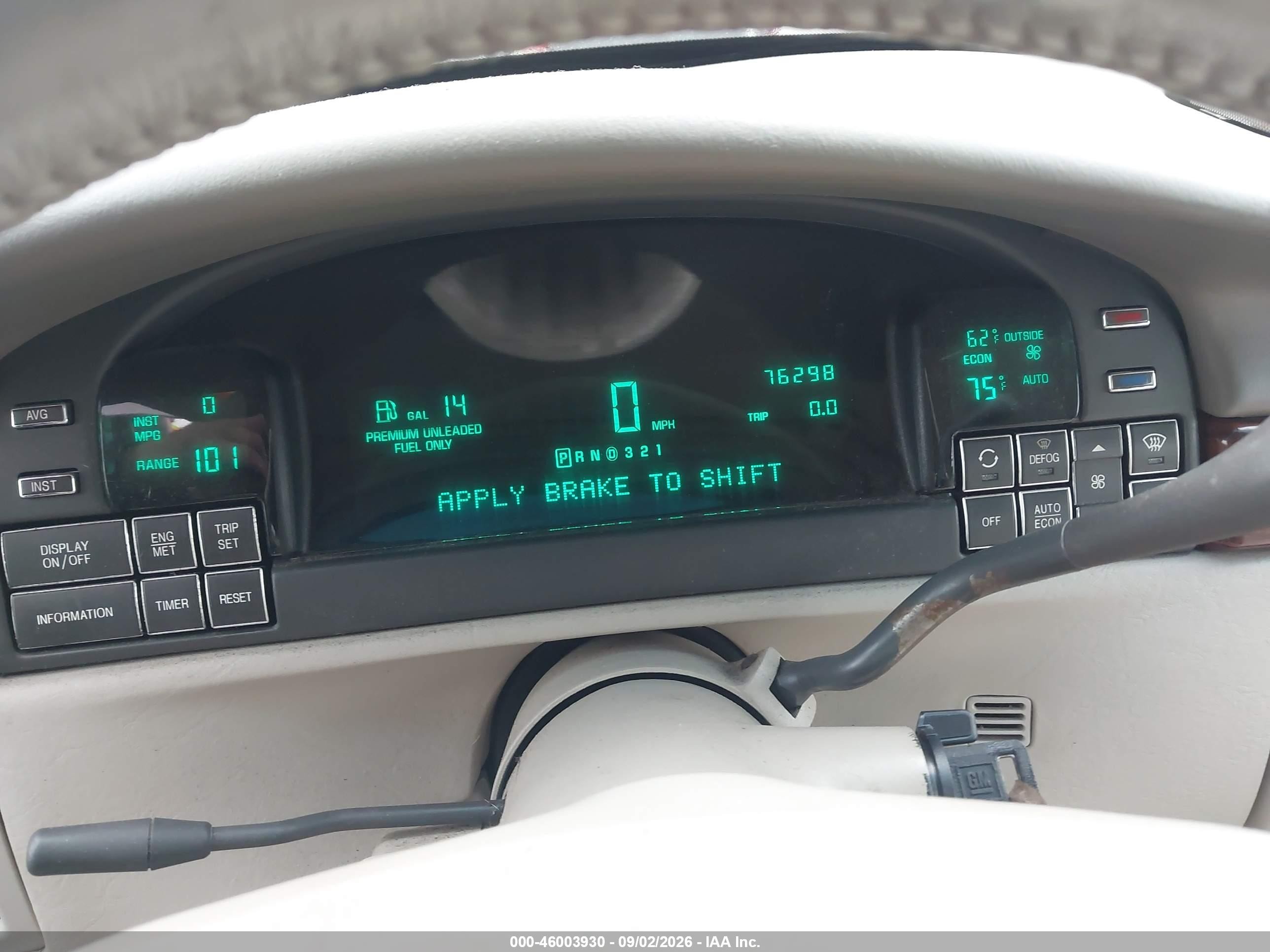 1997 Cadillac Deville Standard White vin: 1G6KD52Y7VU203404