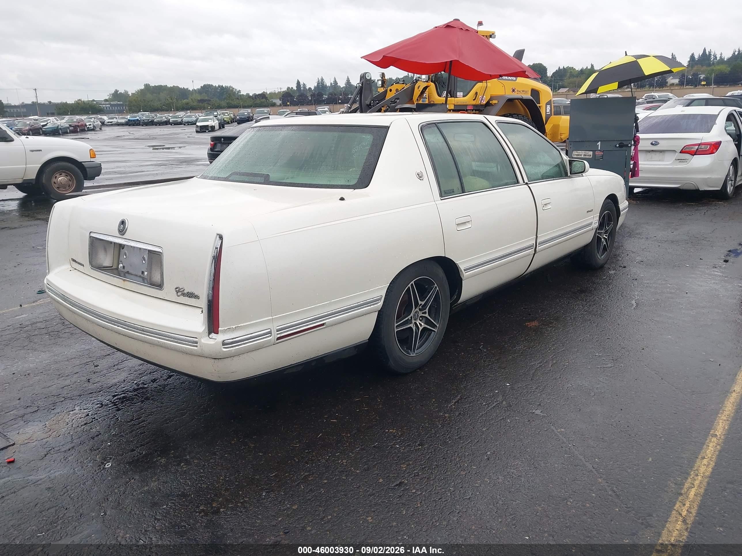 1997 Cadillac Deville Standard White vin: 1G6KD52Y7VU203404